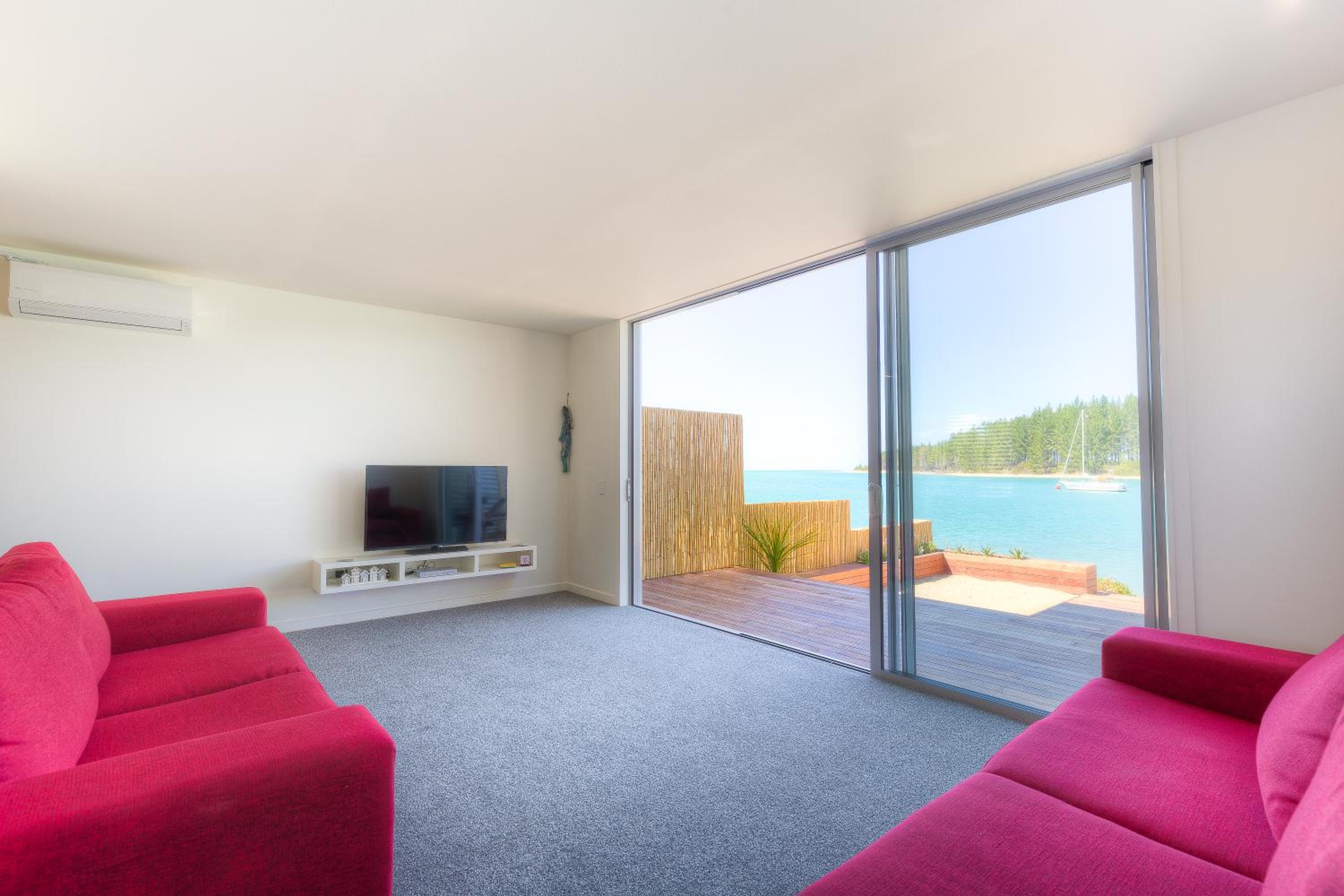 Apartment with Sea View photo 3