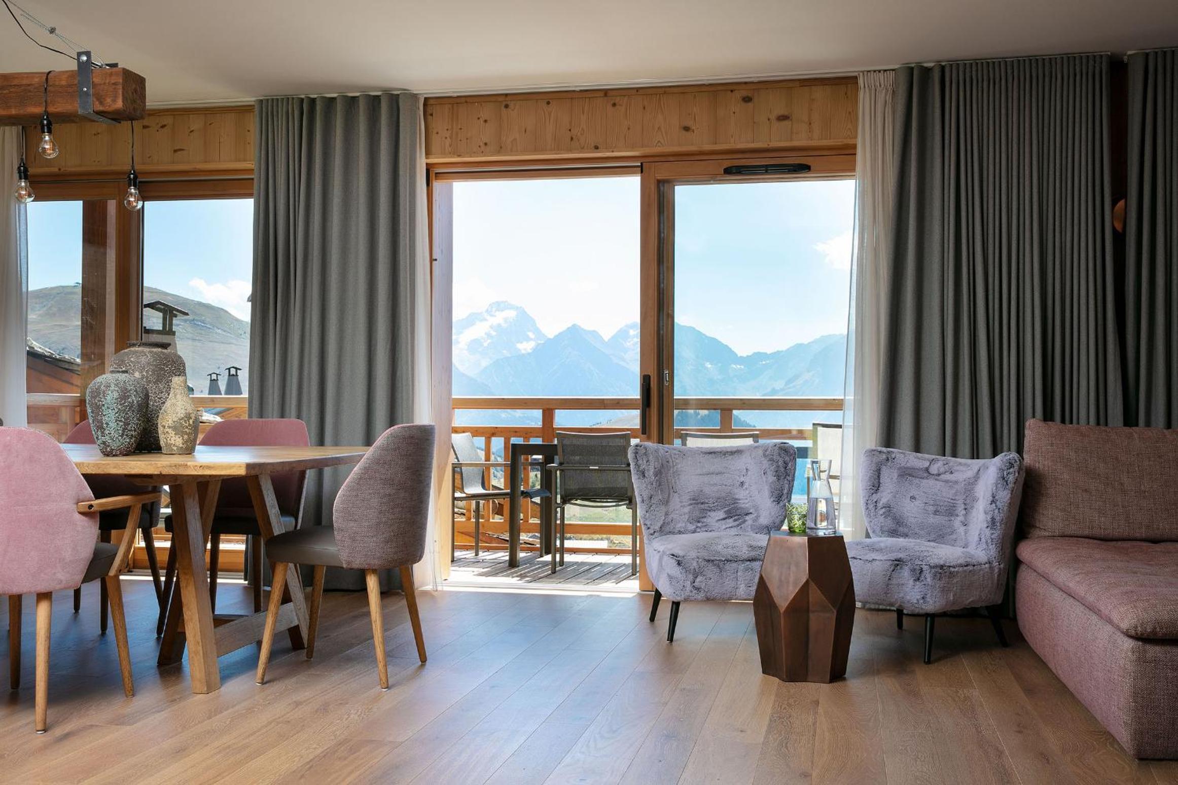 Chalet photo