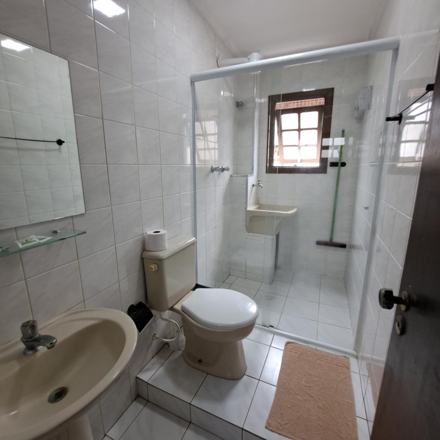 Standard Triple Room photo 2