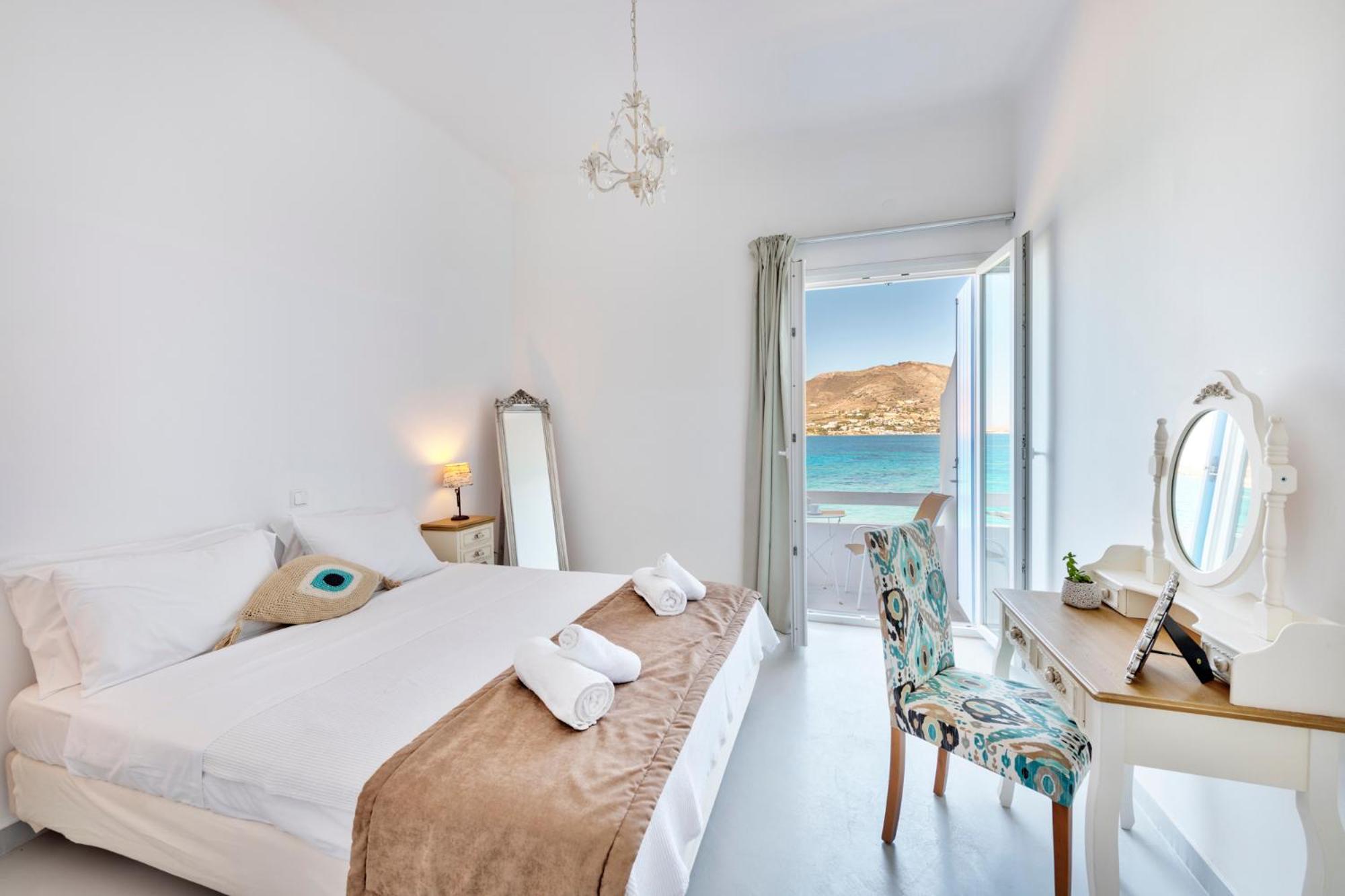 Double Room with Sea View photo 2