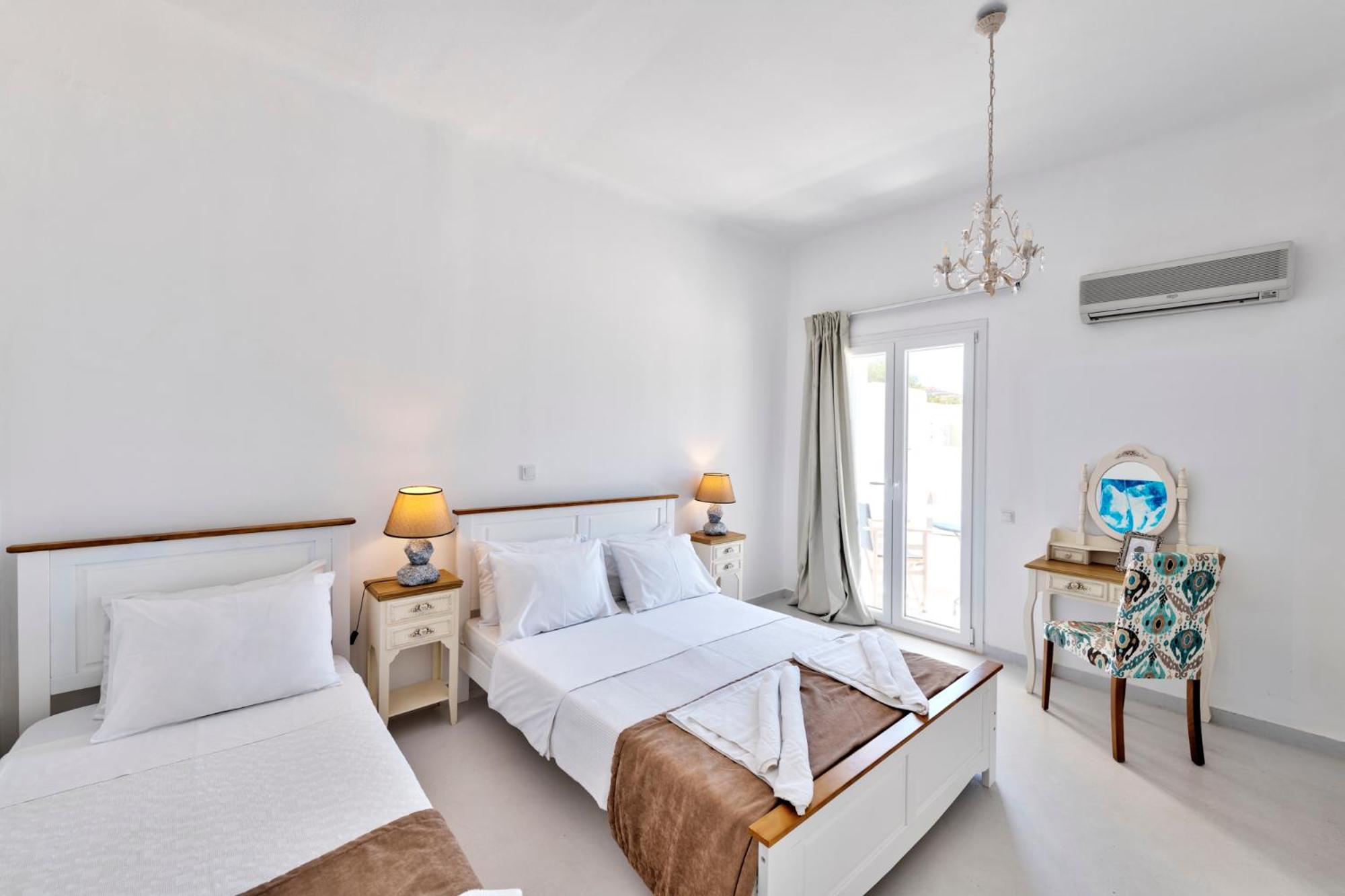 Triple Room with Garden View photo 3