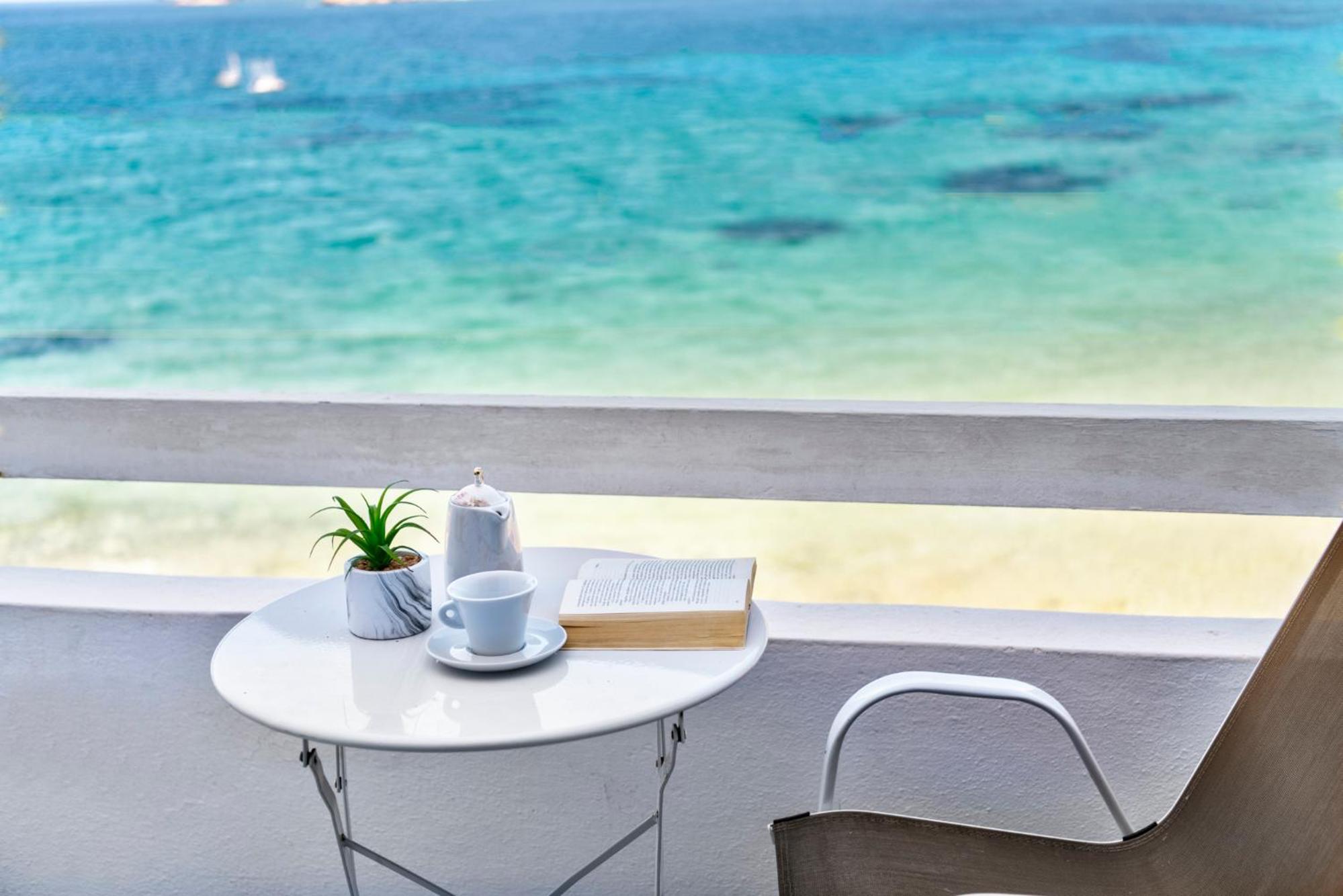 Quadruple Room with Sea View photo 2