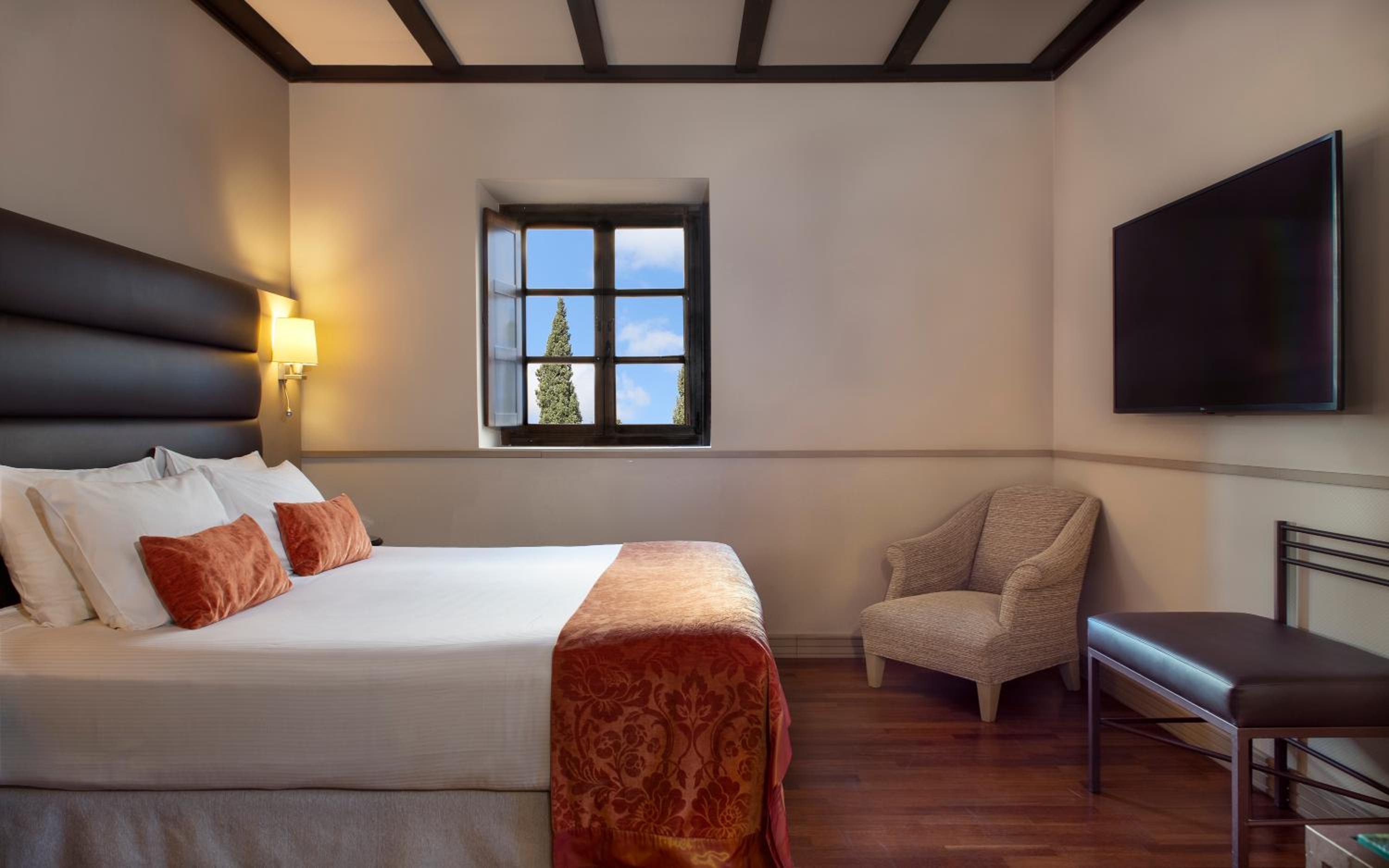 Superior Double or Twin Room - Photo 4