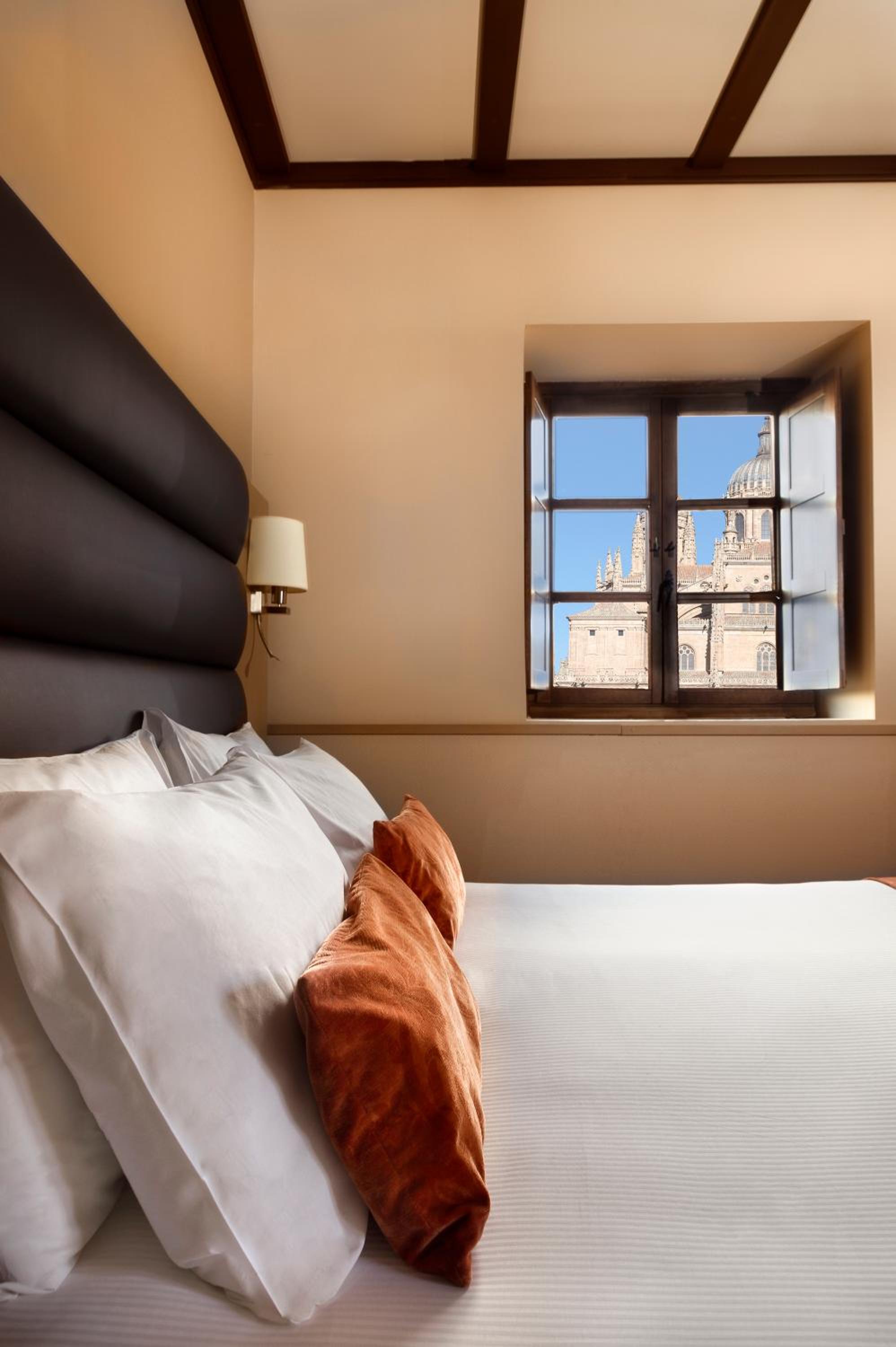 Superior Double or Twin Room - Photo 3