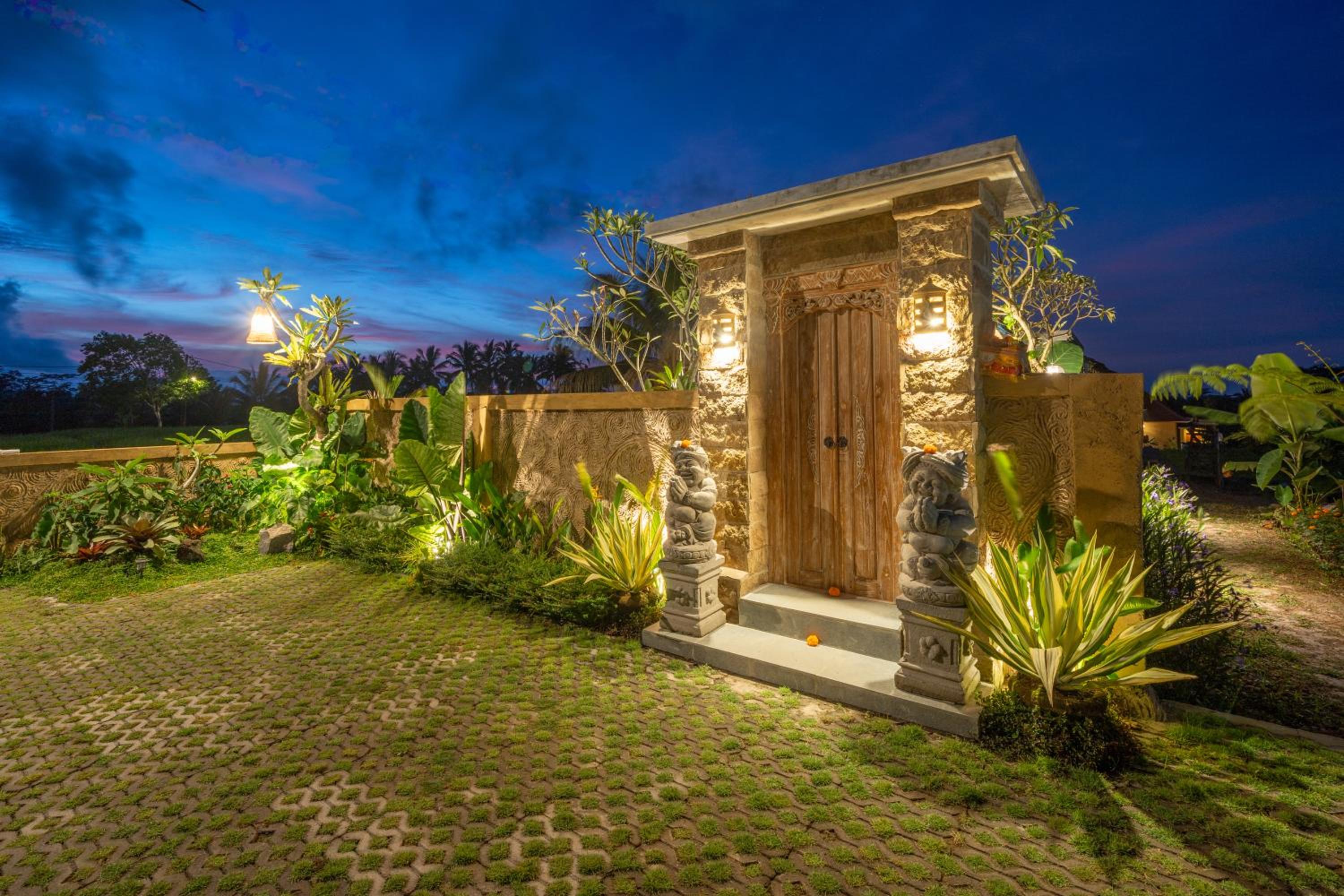 Private Pool Villa With Benefits - Photo 28
