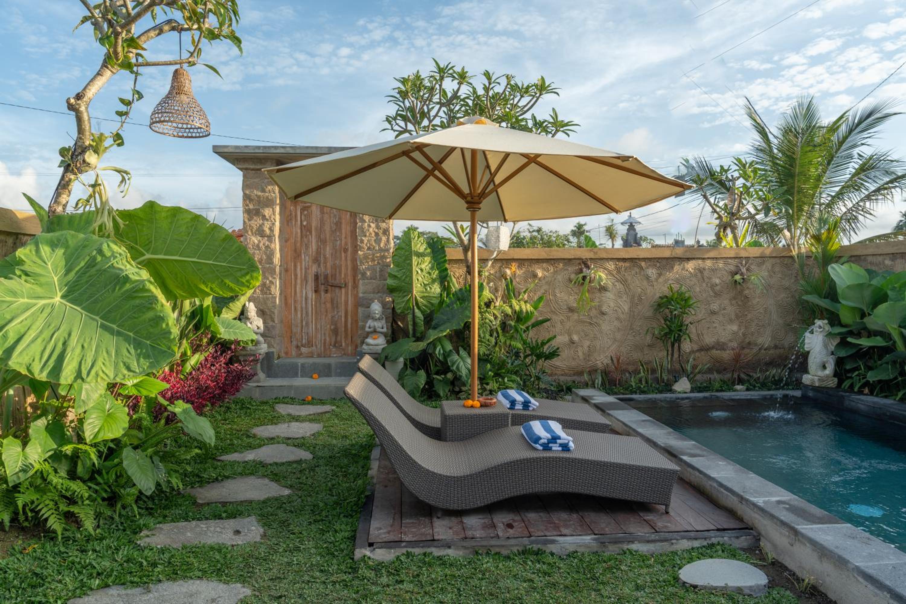 Private Pool Villa With Benefits - Photo 35
