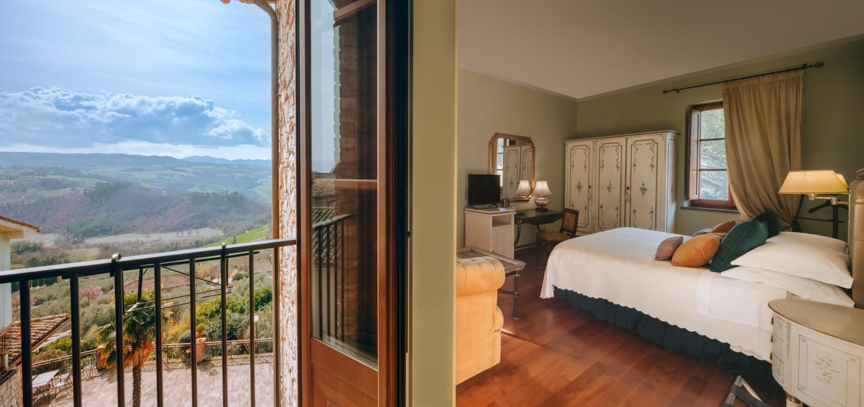 Junior Suite with Garden View photo 2