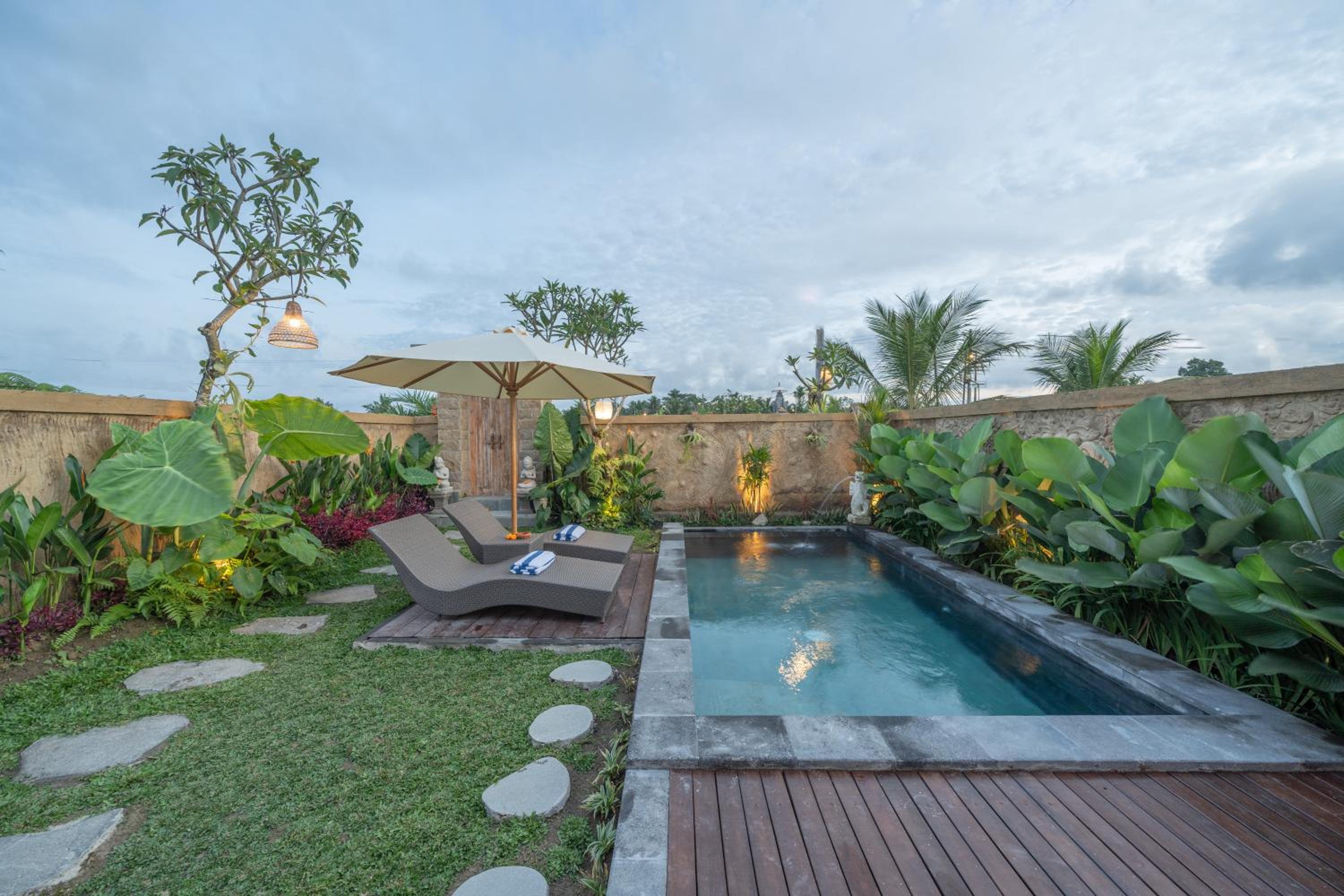 Private Pool Villa With Benefits - Photo 17