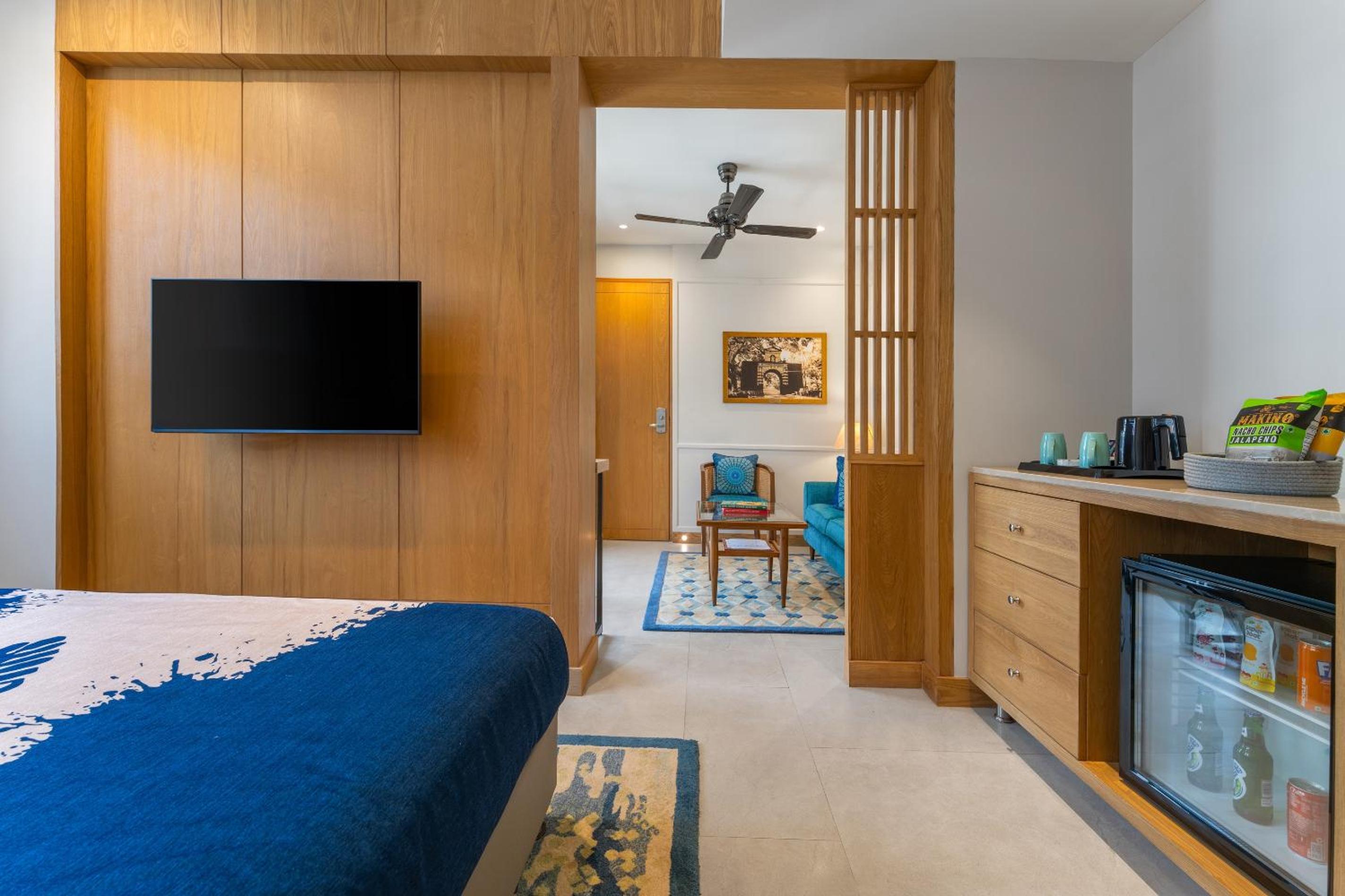 Studio with Pool View – 10% off on Food & Beverages with a-la-carte selection