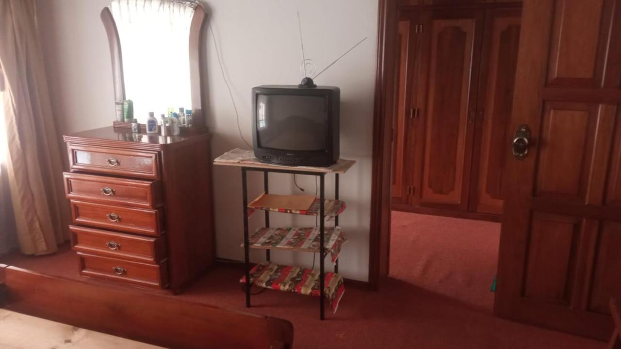 One-Bedroom House photo 2