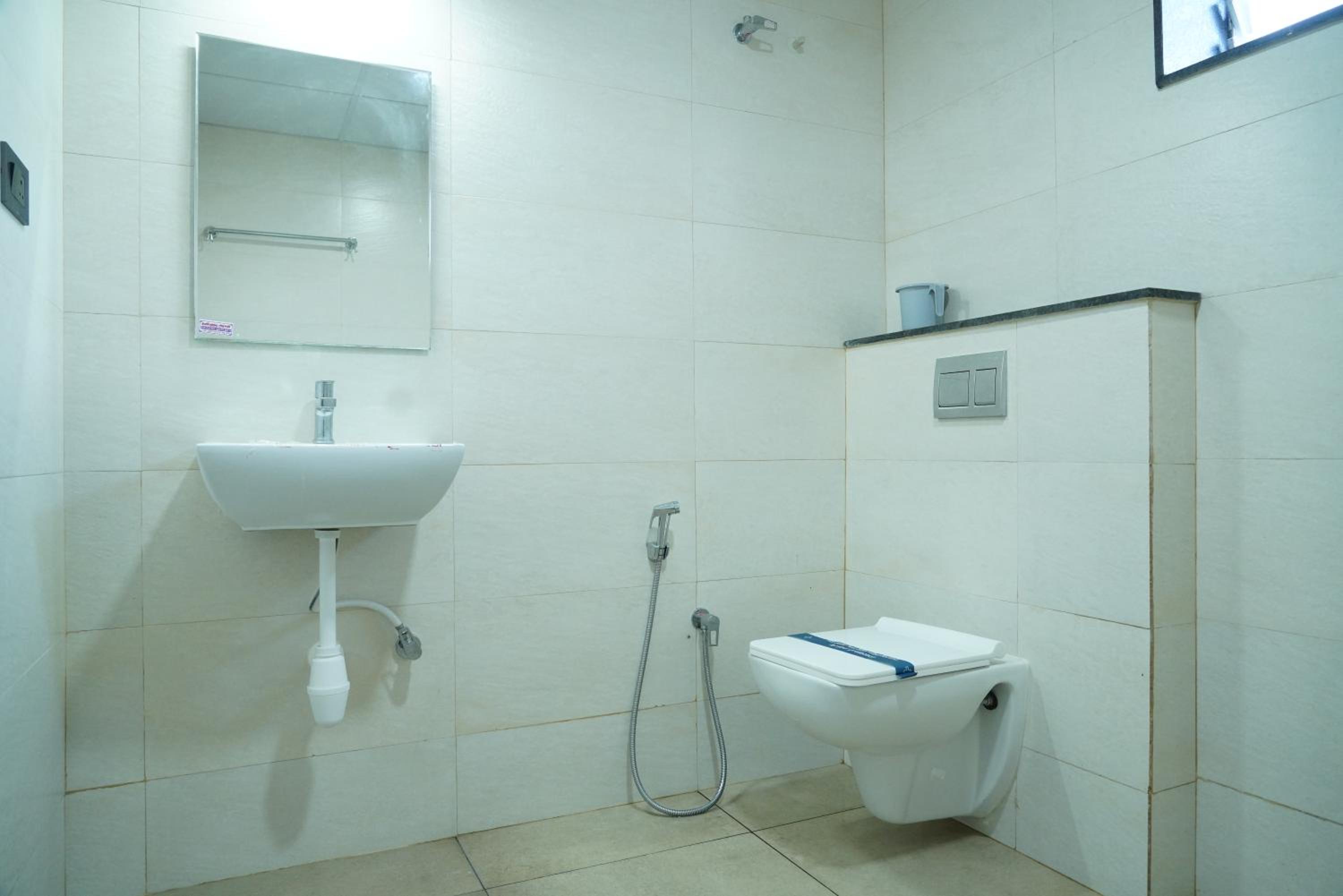 Deluxe Double Room with Two Double Beds photo 2