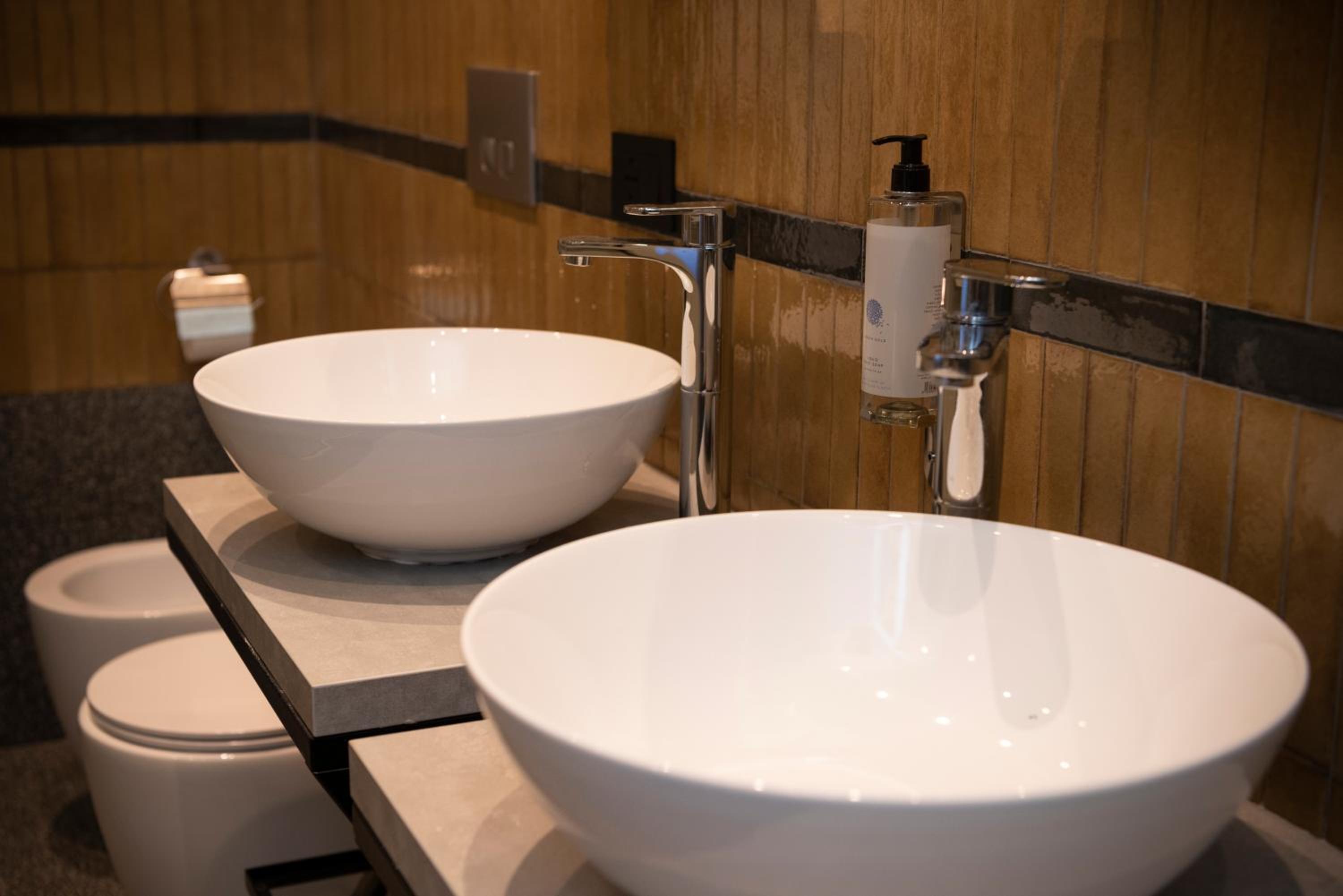 King Room with Spa Bath photo 2