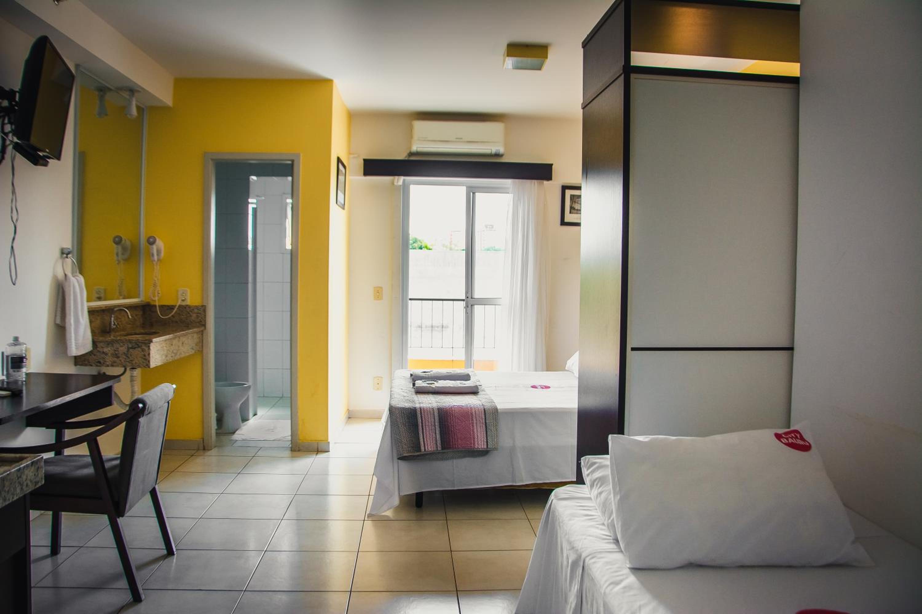 Superior Quadruple Room photo 3