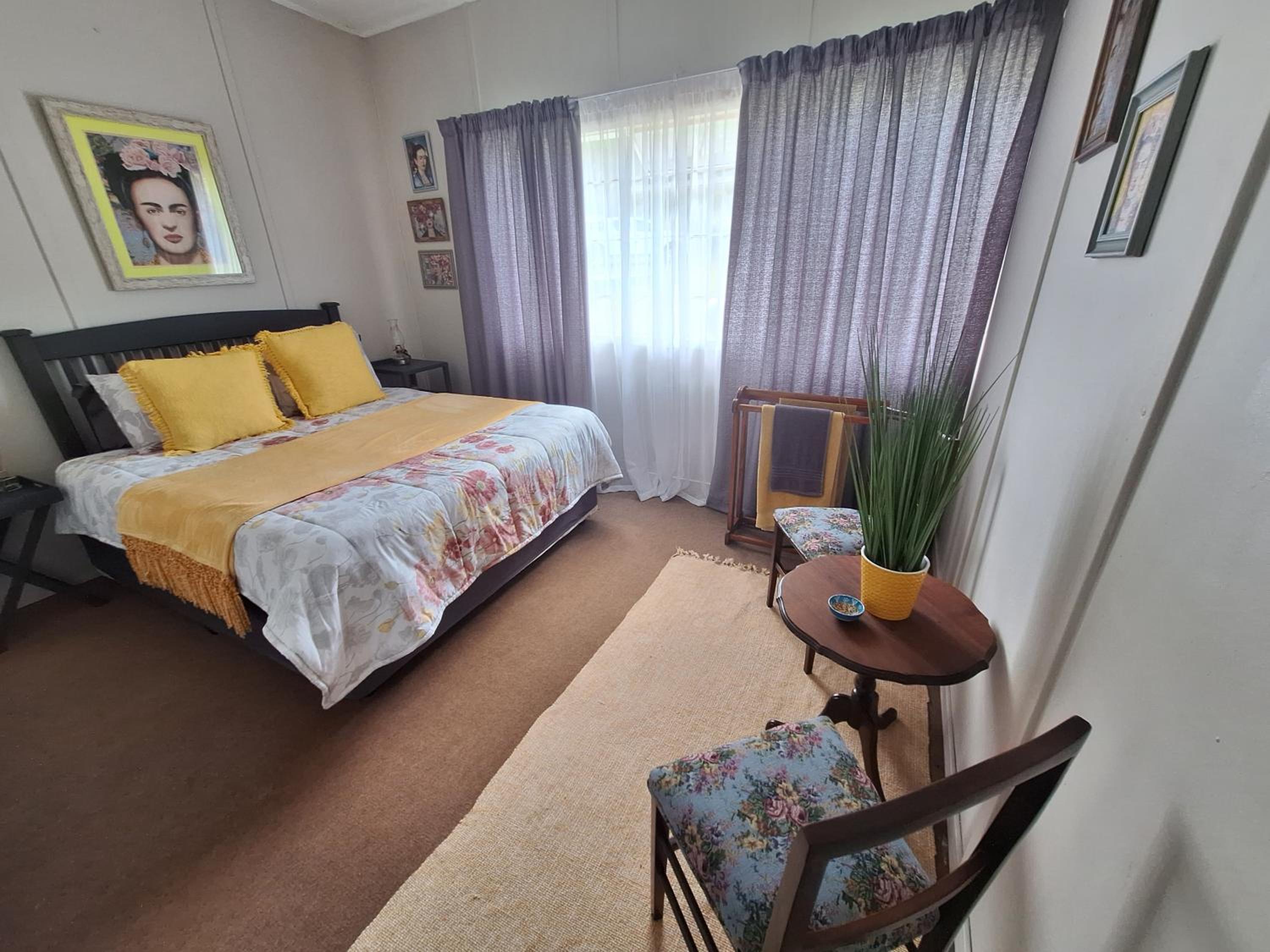 Three-Bedroom House photo 1
