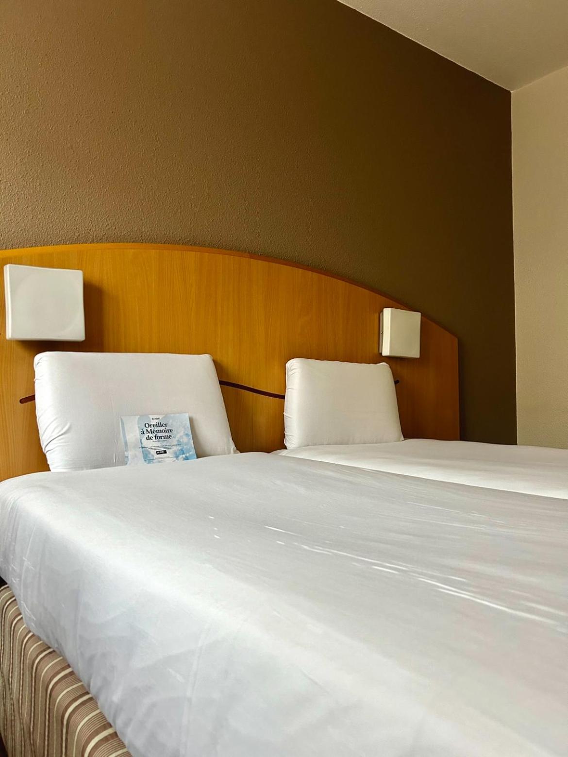Twin Room - Photo 1
