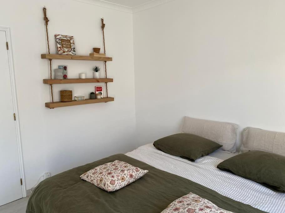 One-Bedroom House photo 2