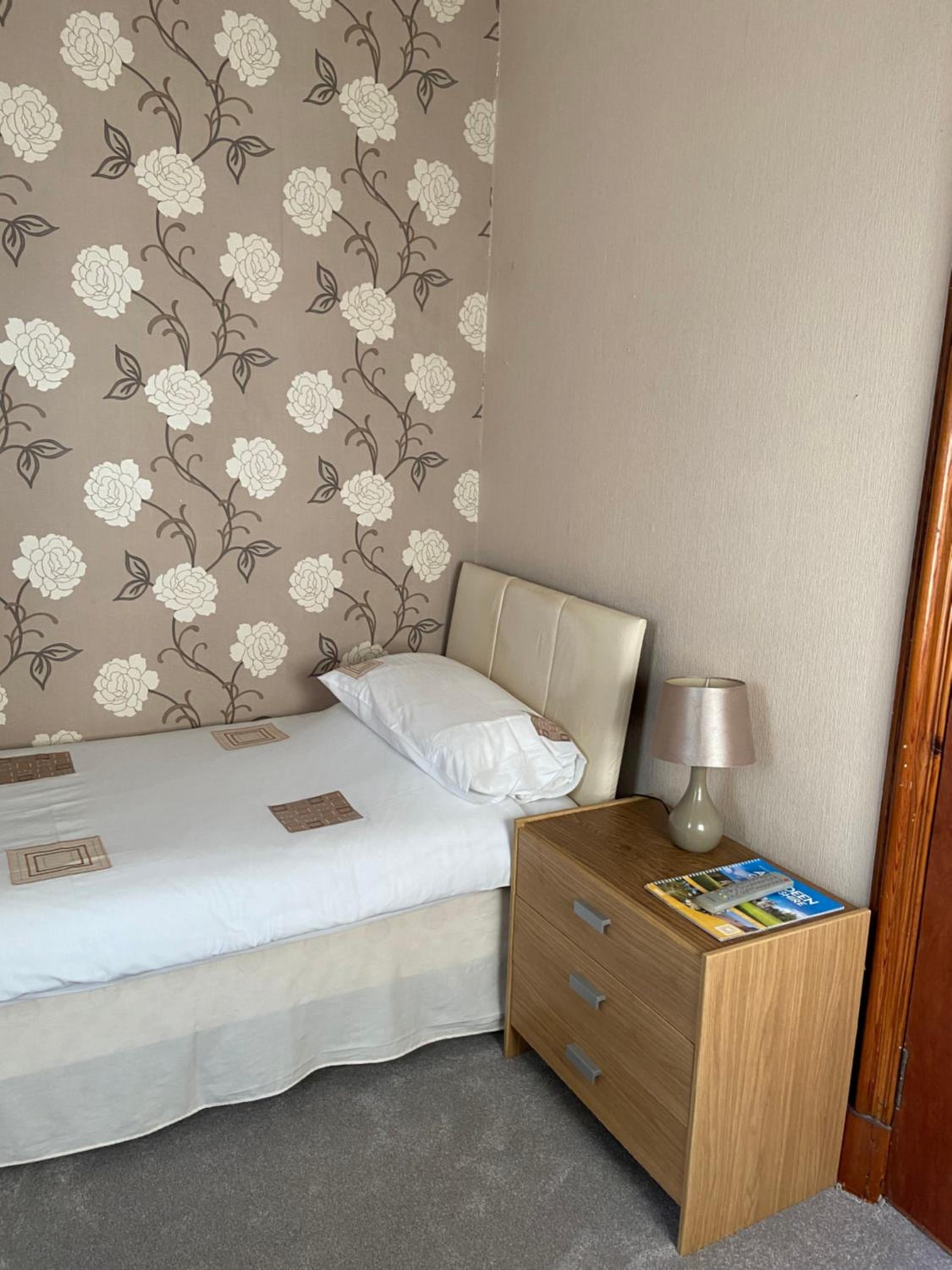 Economy Single Room