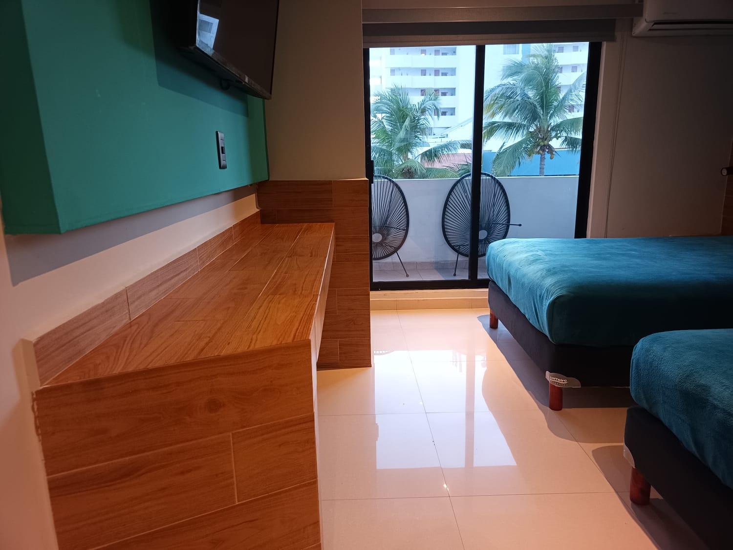 Deluxe Double Room - Photo 21