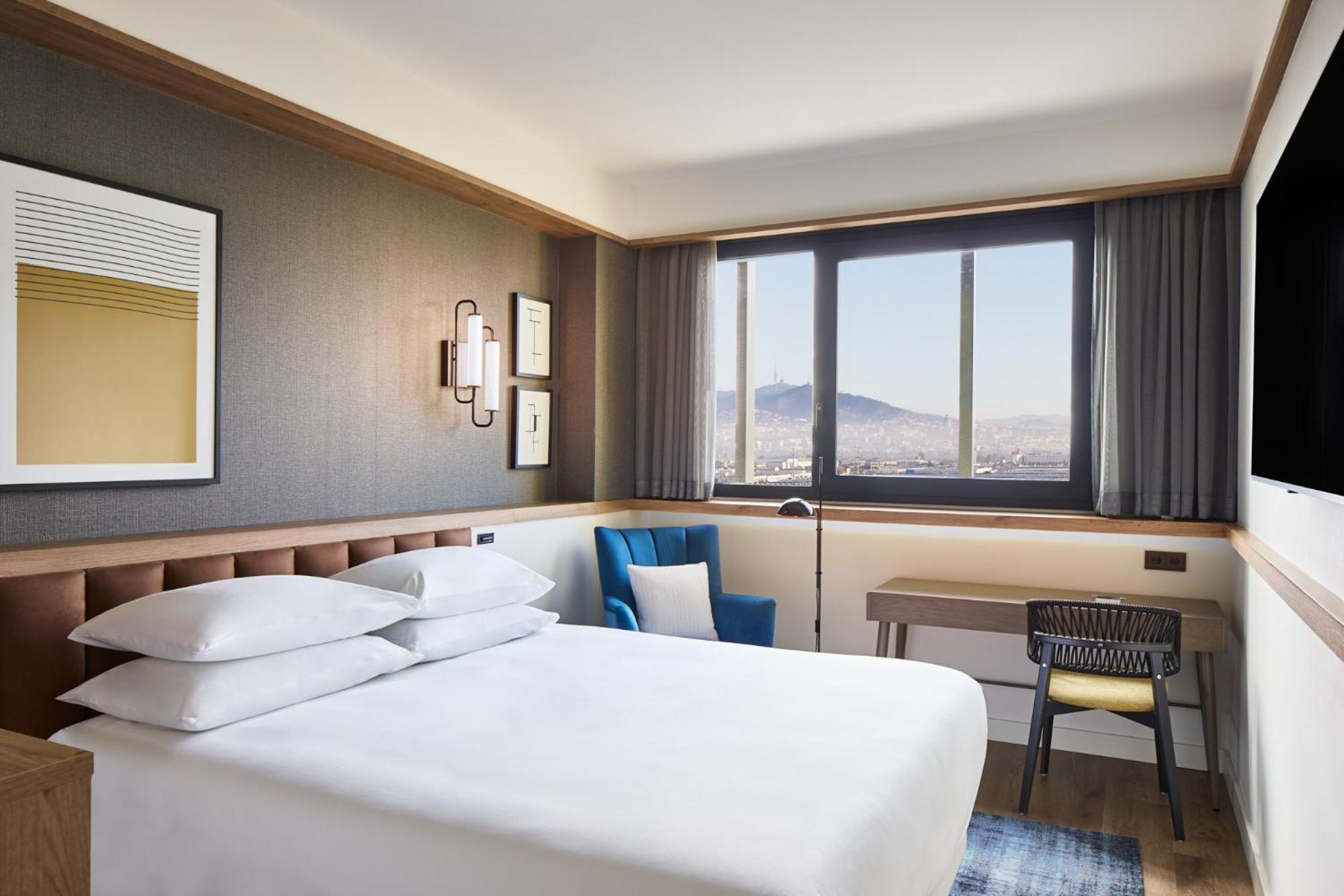Habitación King con vista a la ciudad