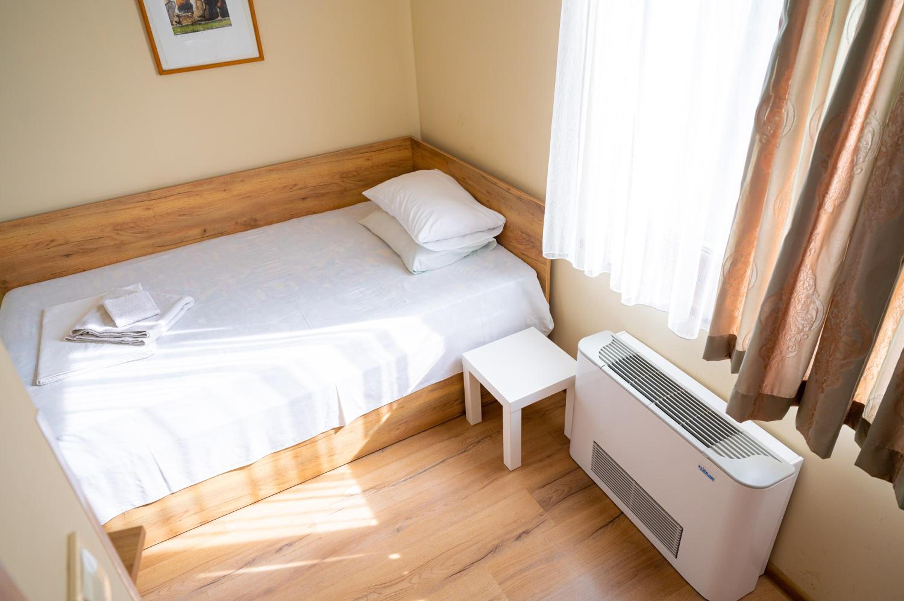 Single Room photo 1