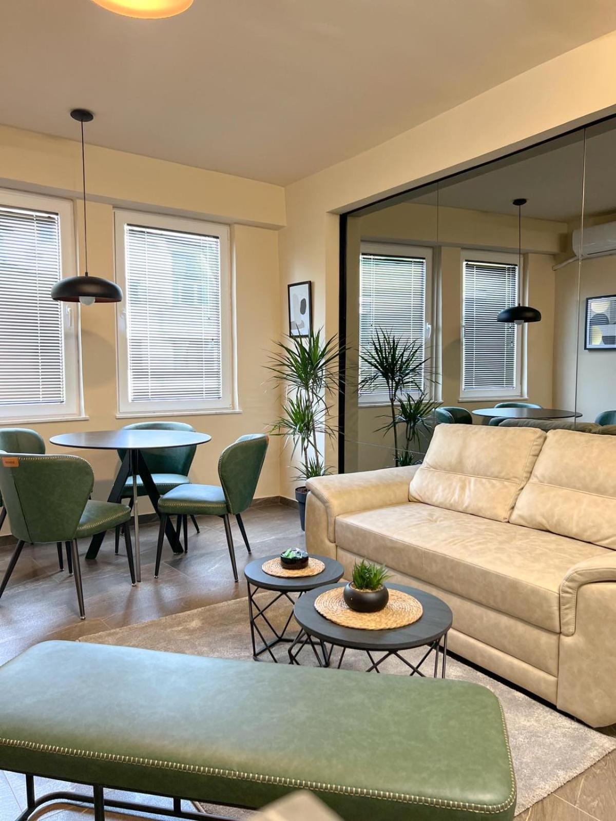 Superior Apartment photo 3