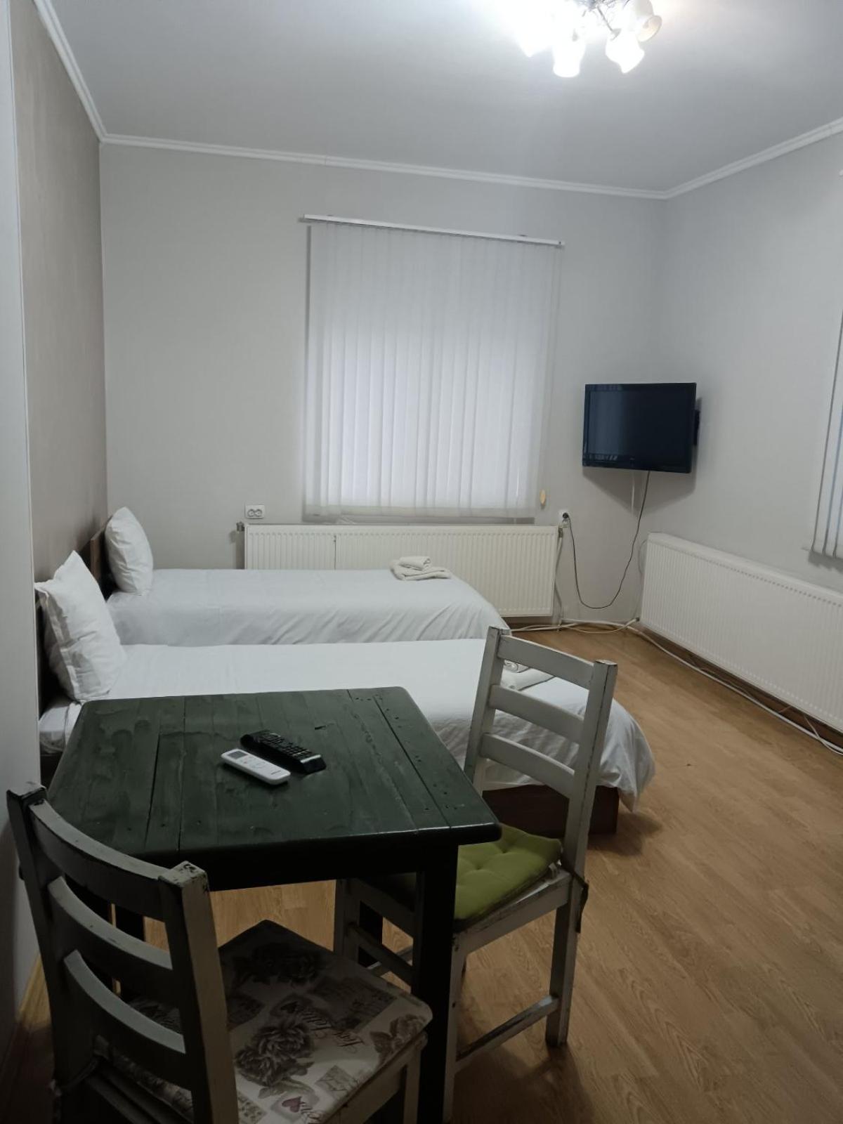 Double or Twin Room photo 2