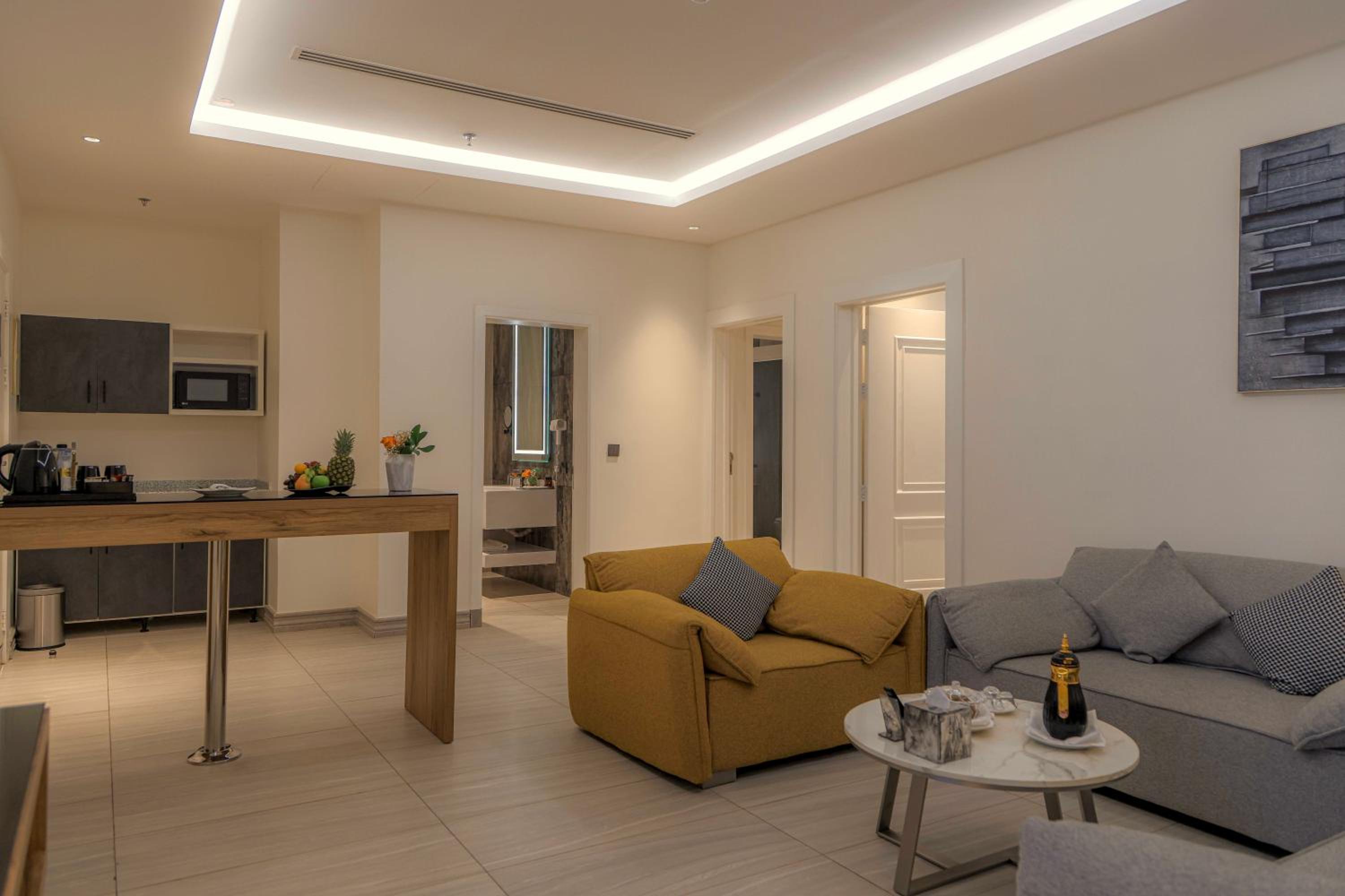 Two-Bedroom Suite photo 2
