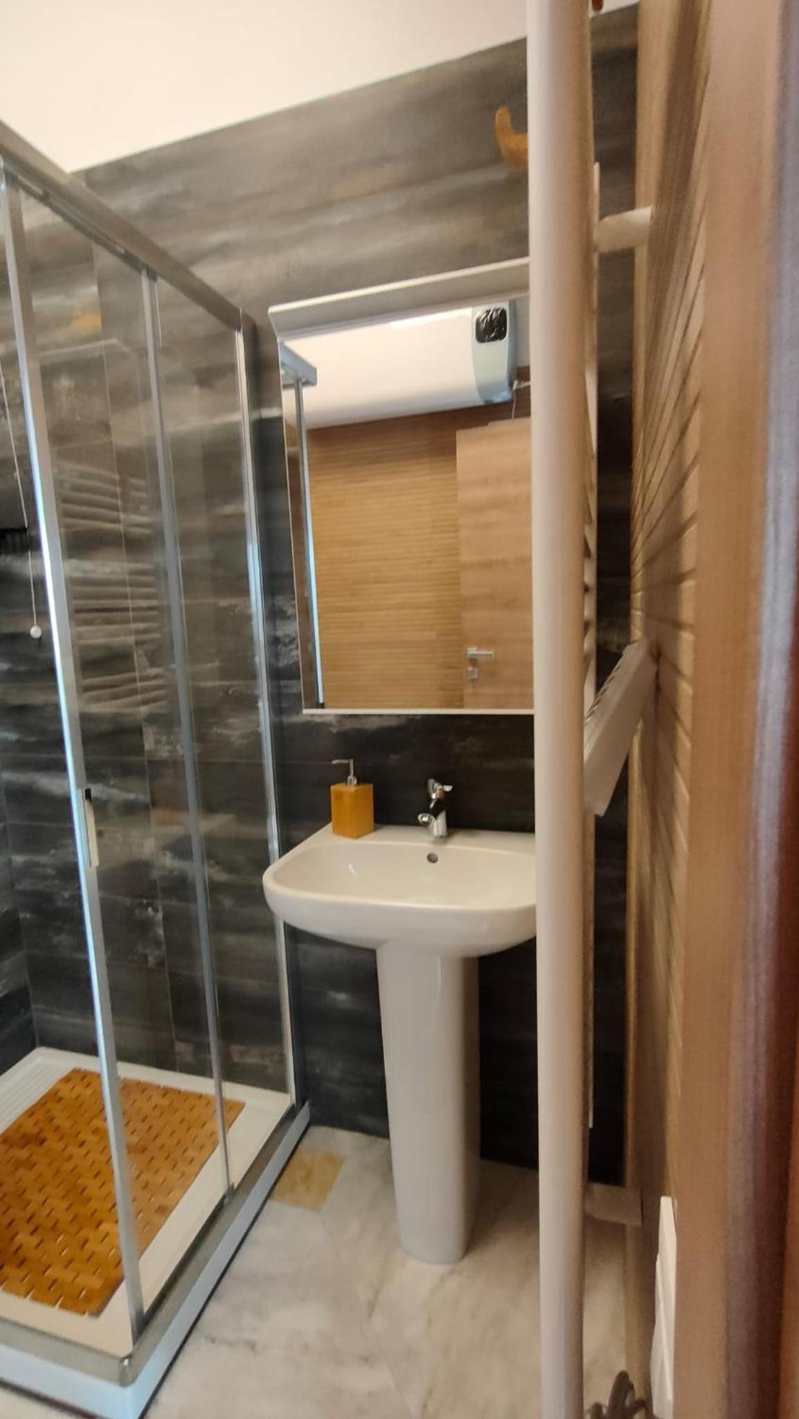 Double Room with Balcony photo 2