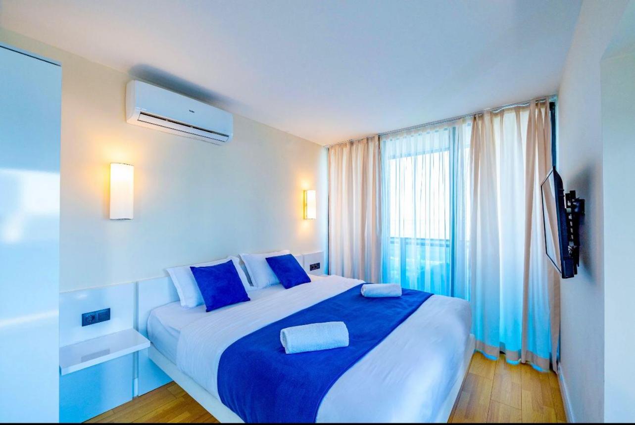 Suite with Sea View photo 1