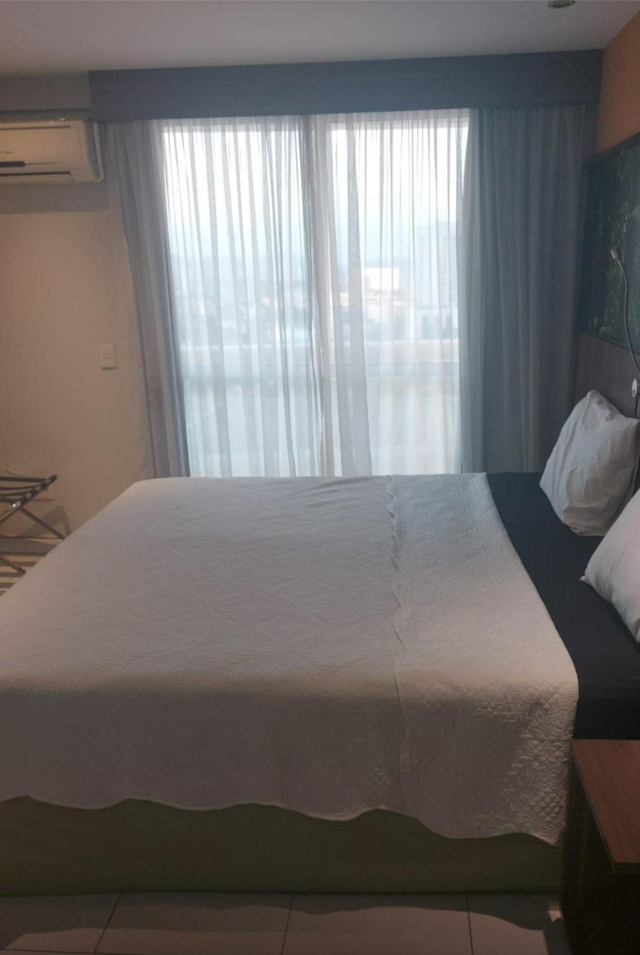 Deluxe Double Room with Balcony photo 1
