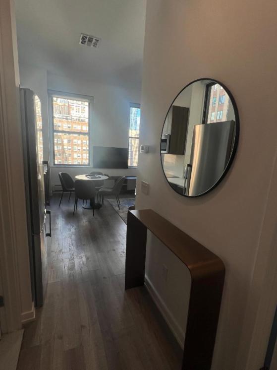 One-Bedroom Apartment photo 3