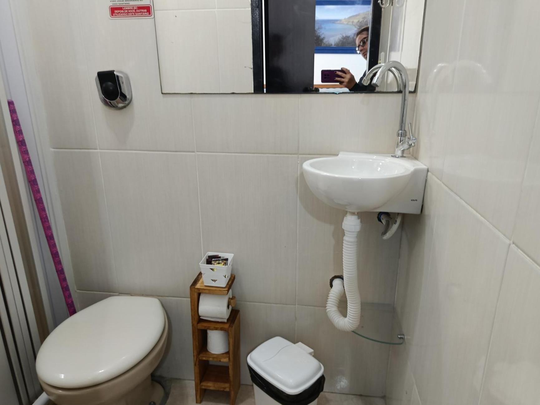 Suite - Photo 11