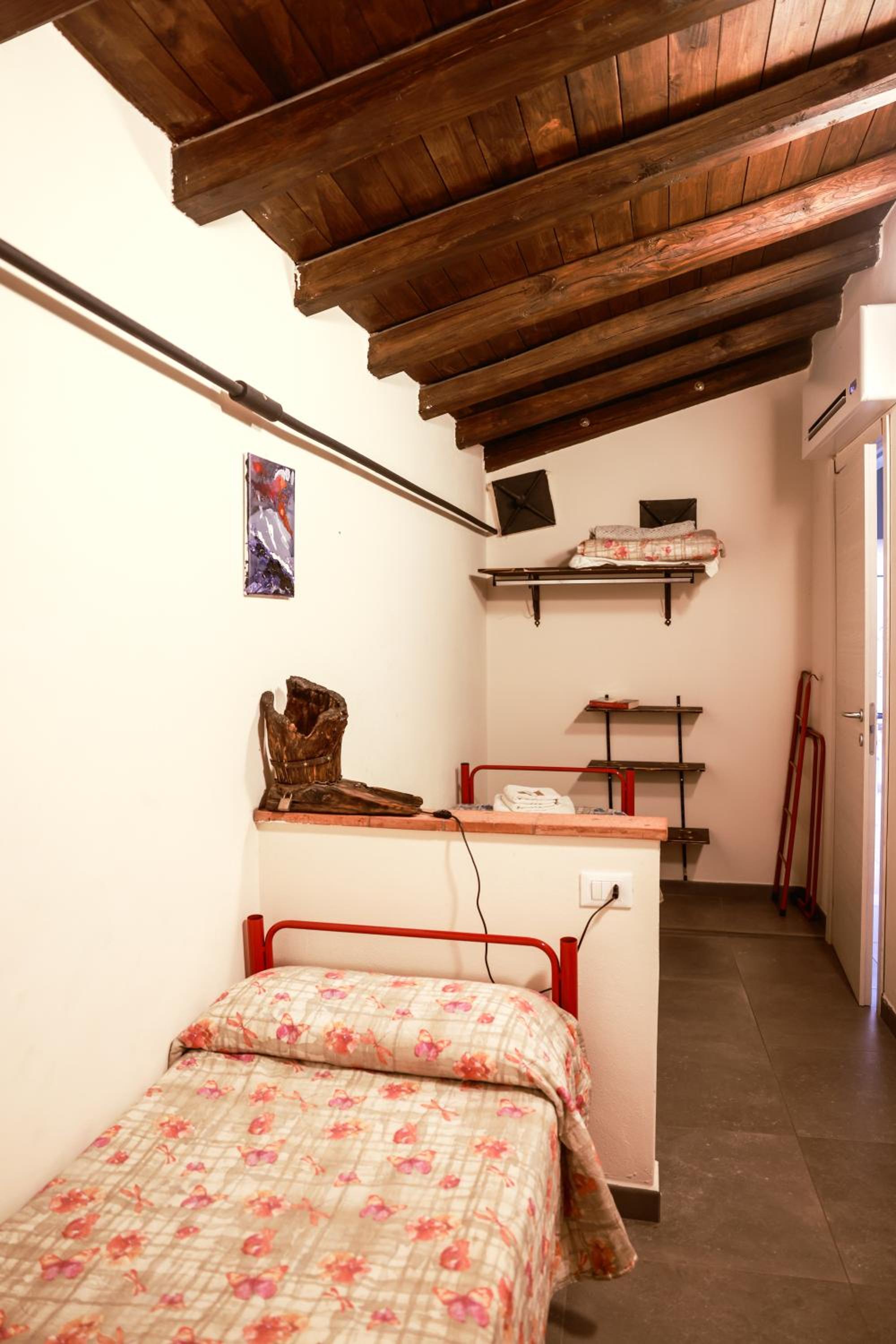 Apartment with Balcony photo 2