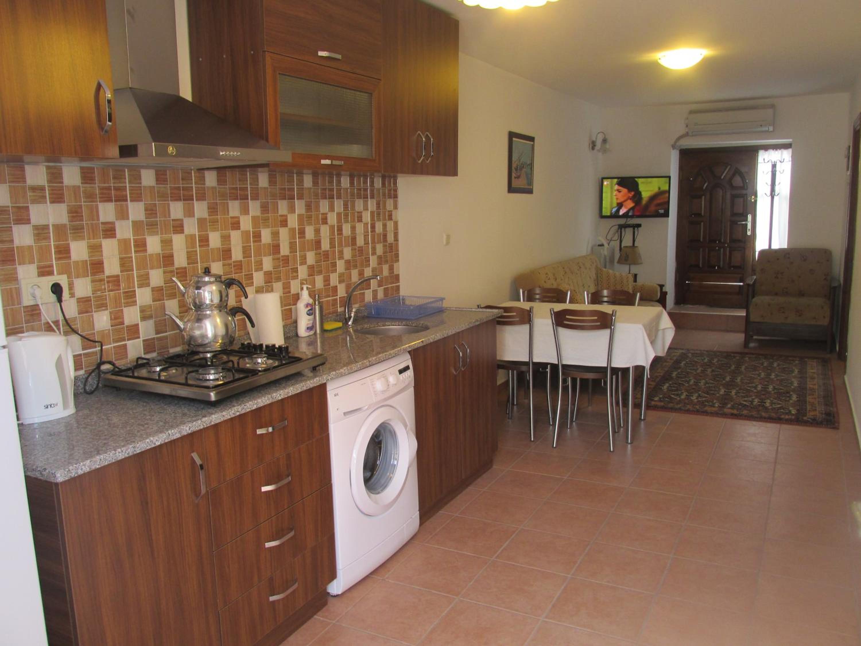 Two-Bedroom Apartment (4 Adults) photo 3