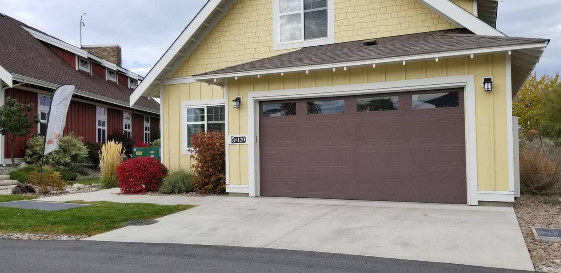 Four-Bedroom House photo 2