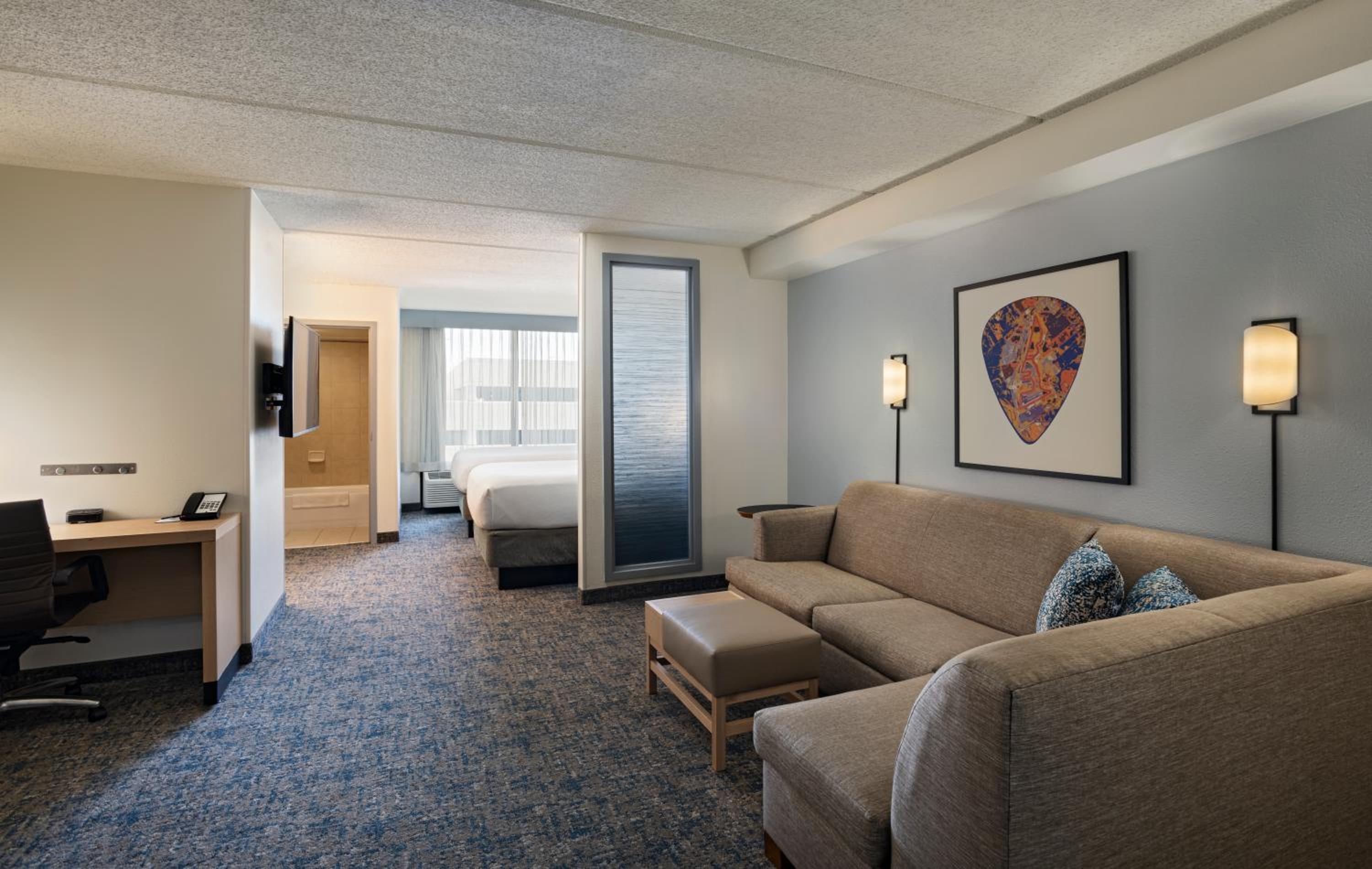 Specialty Double Room with Two Double Beds and Sofa Bed - Photo 3