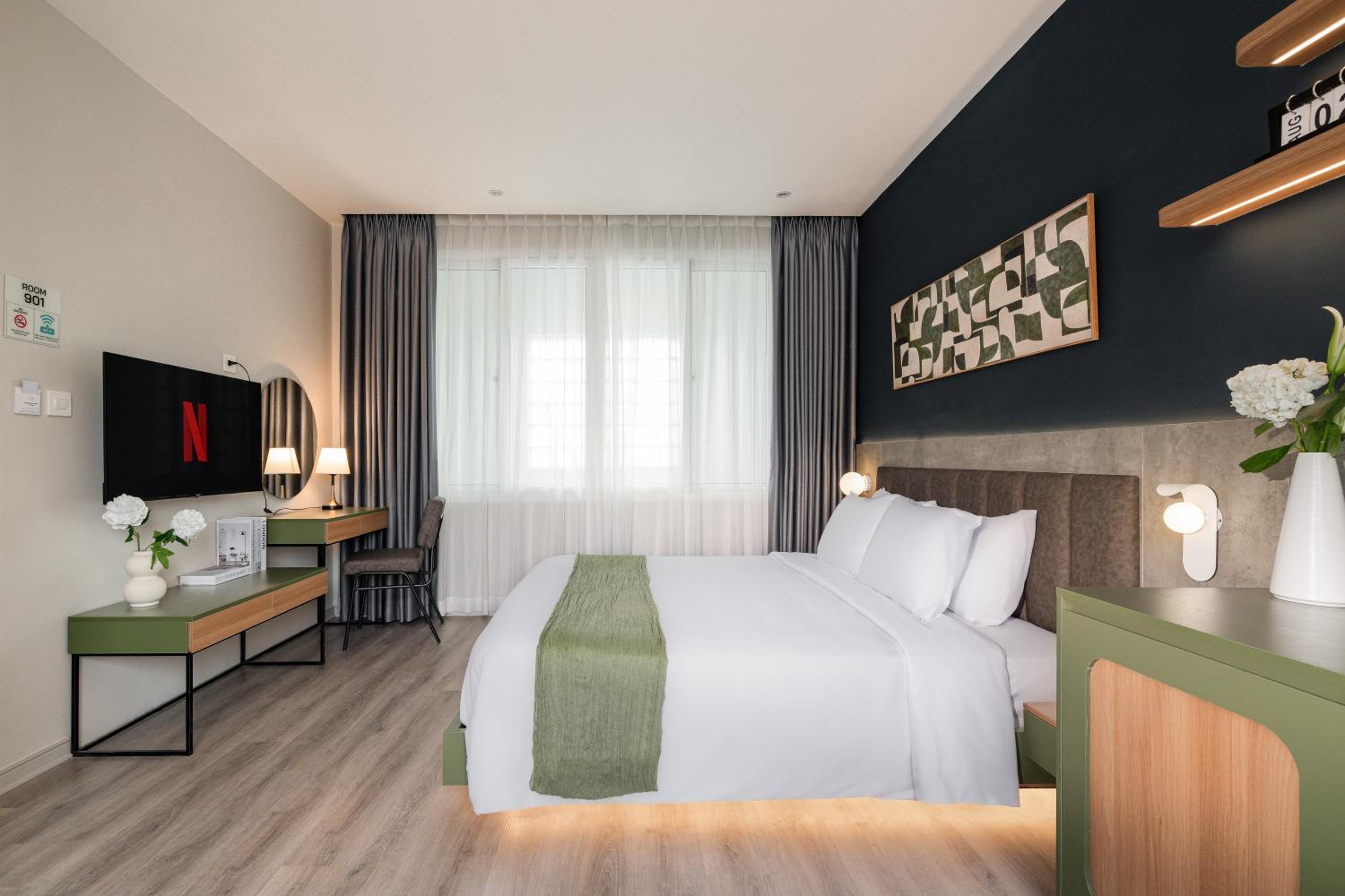 Deluxe Junior Suite
