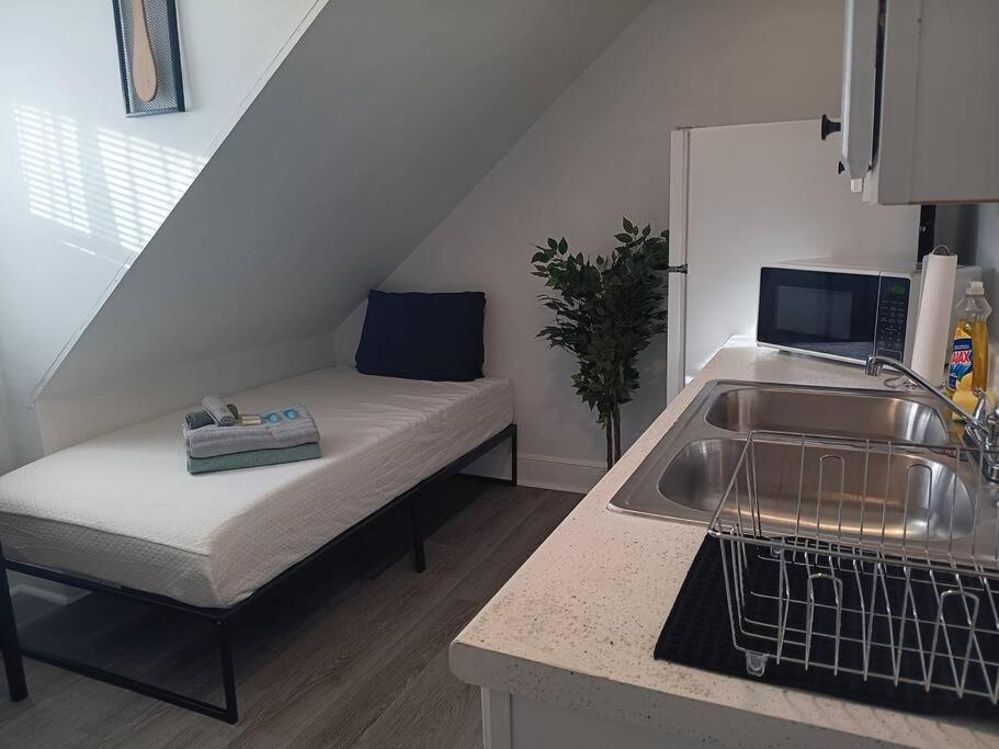 Single Room photo 3