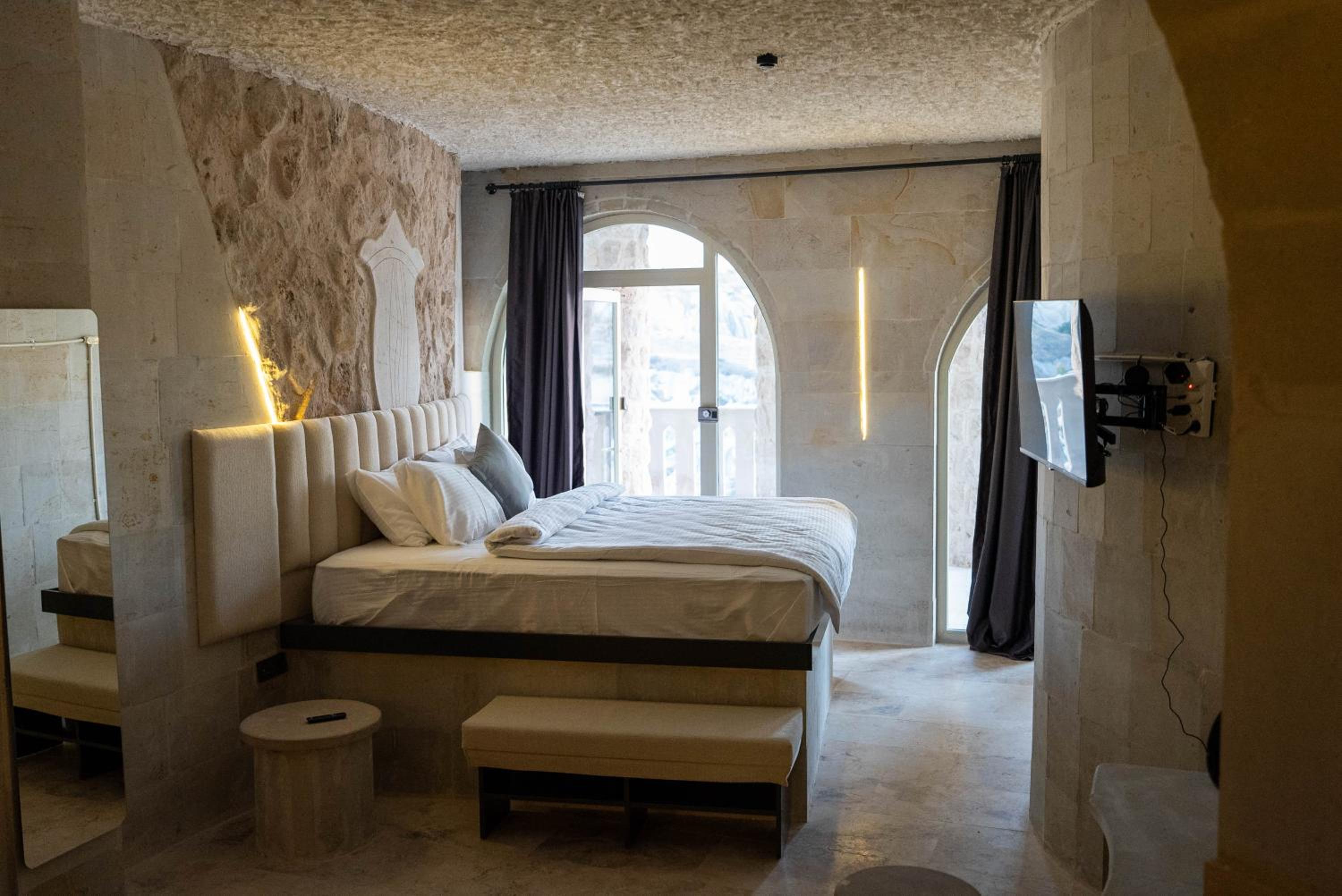 Superior Queen Room - Photo 1