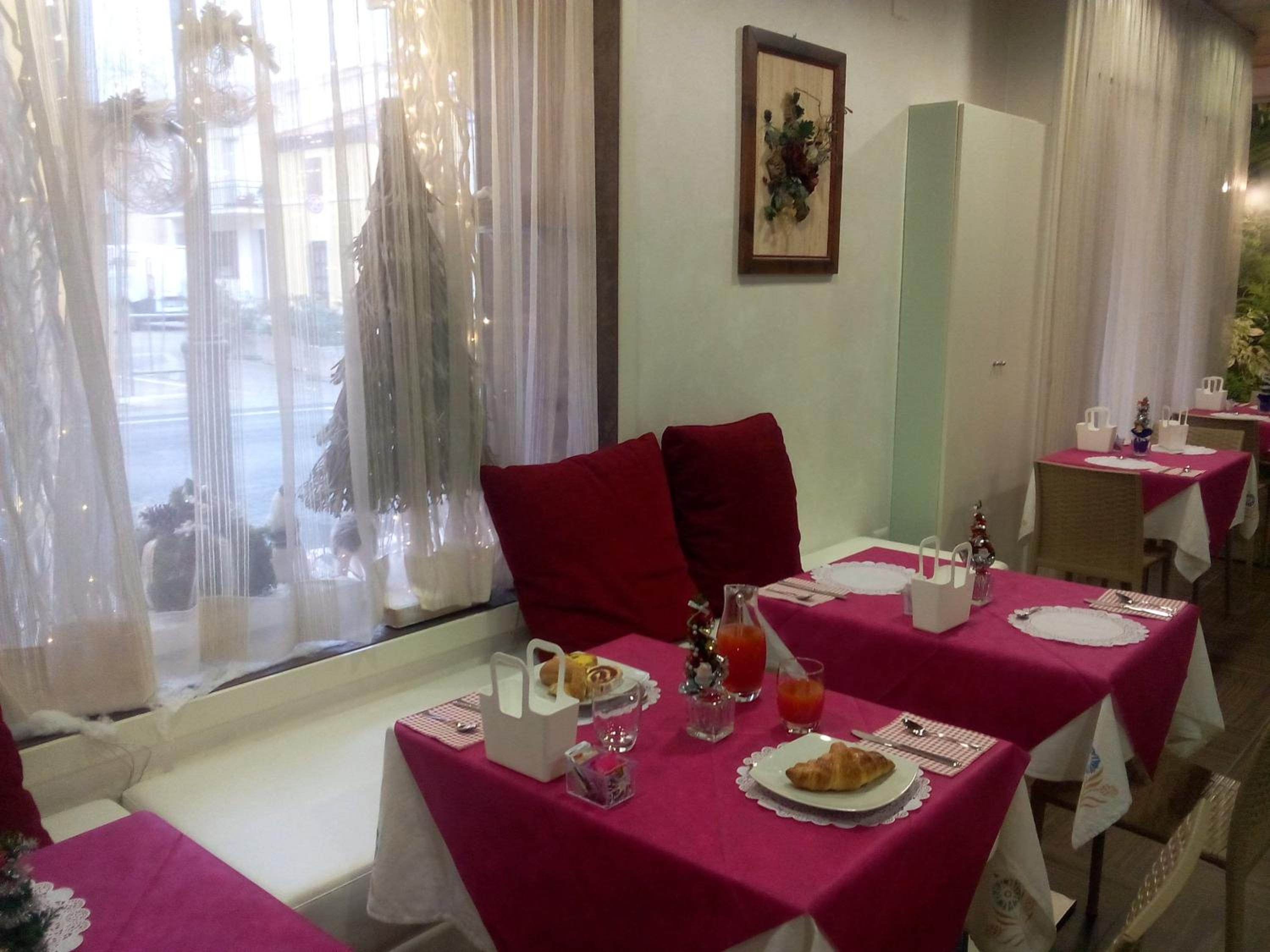 Superior Double Room - Photo 10