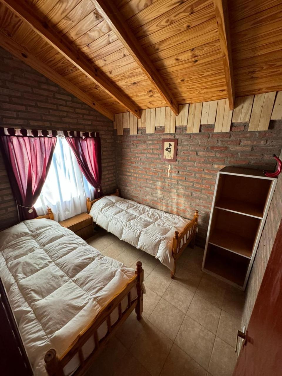Three-Bedroom Townhouse photo 2