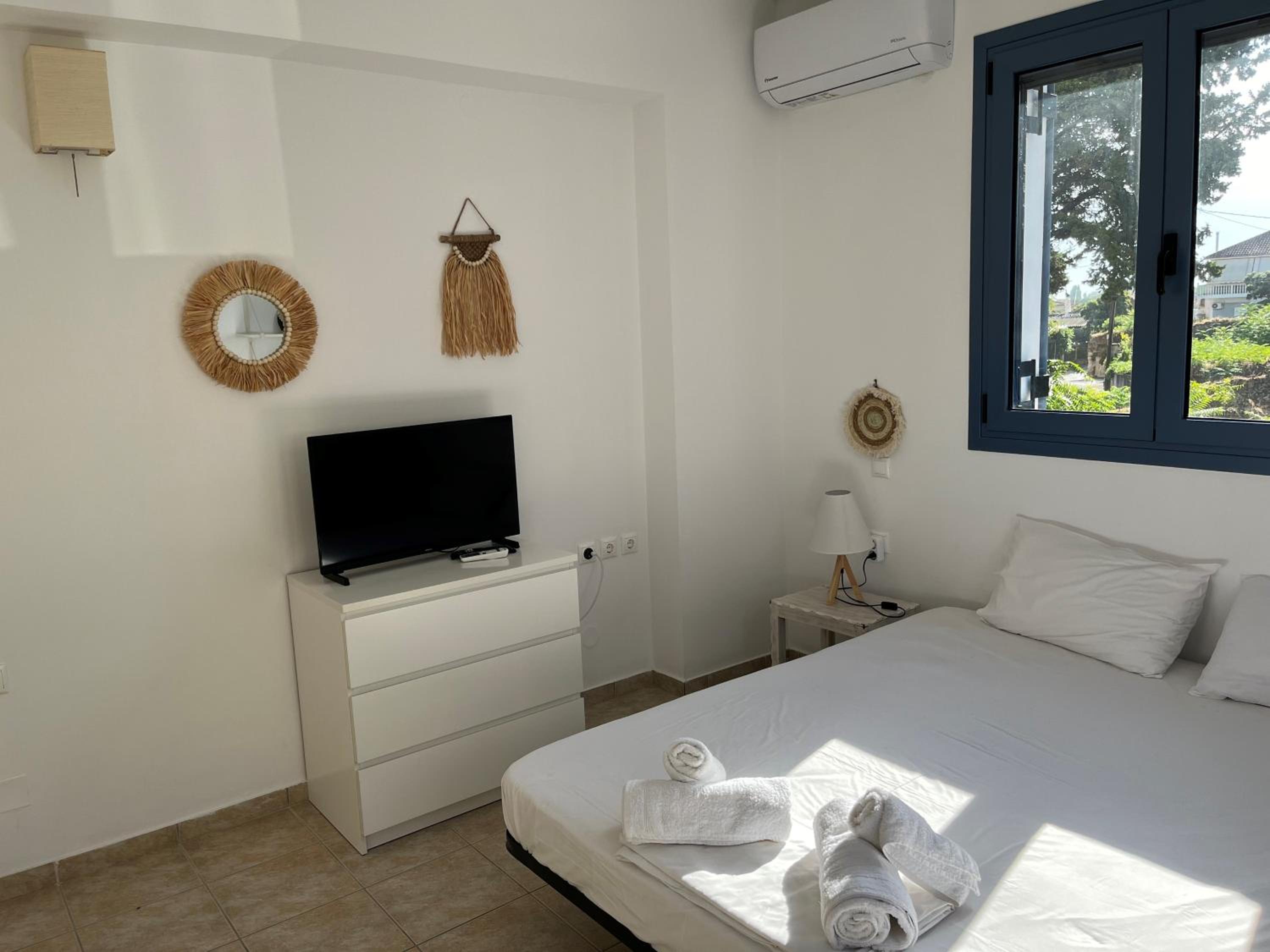 Apartment with Sea View photo 2