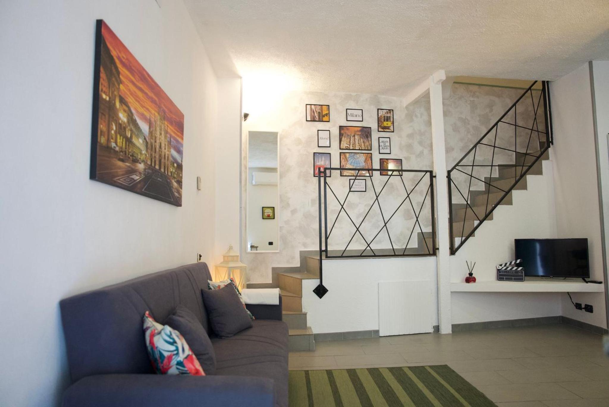 One-Bedroom Apartment photo 1