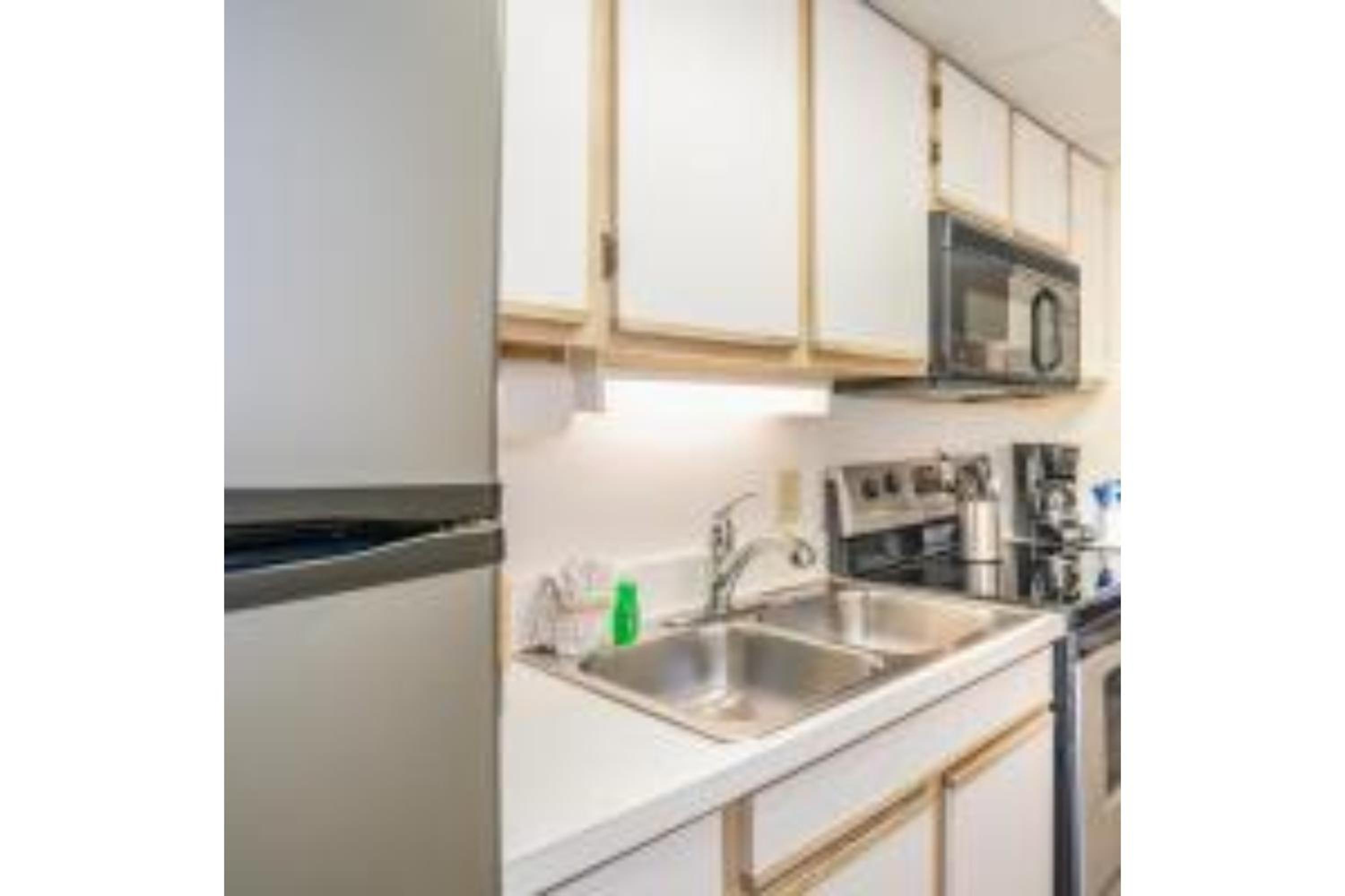 Bridgewater Ocean View Suite - Photo 3