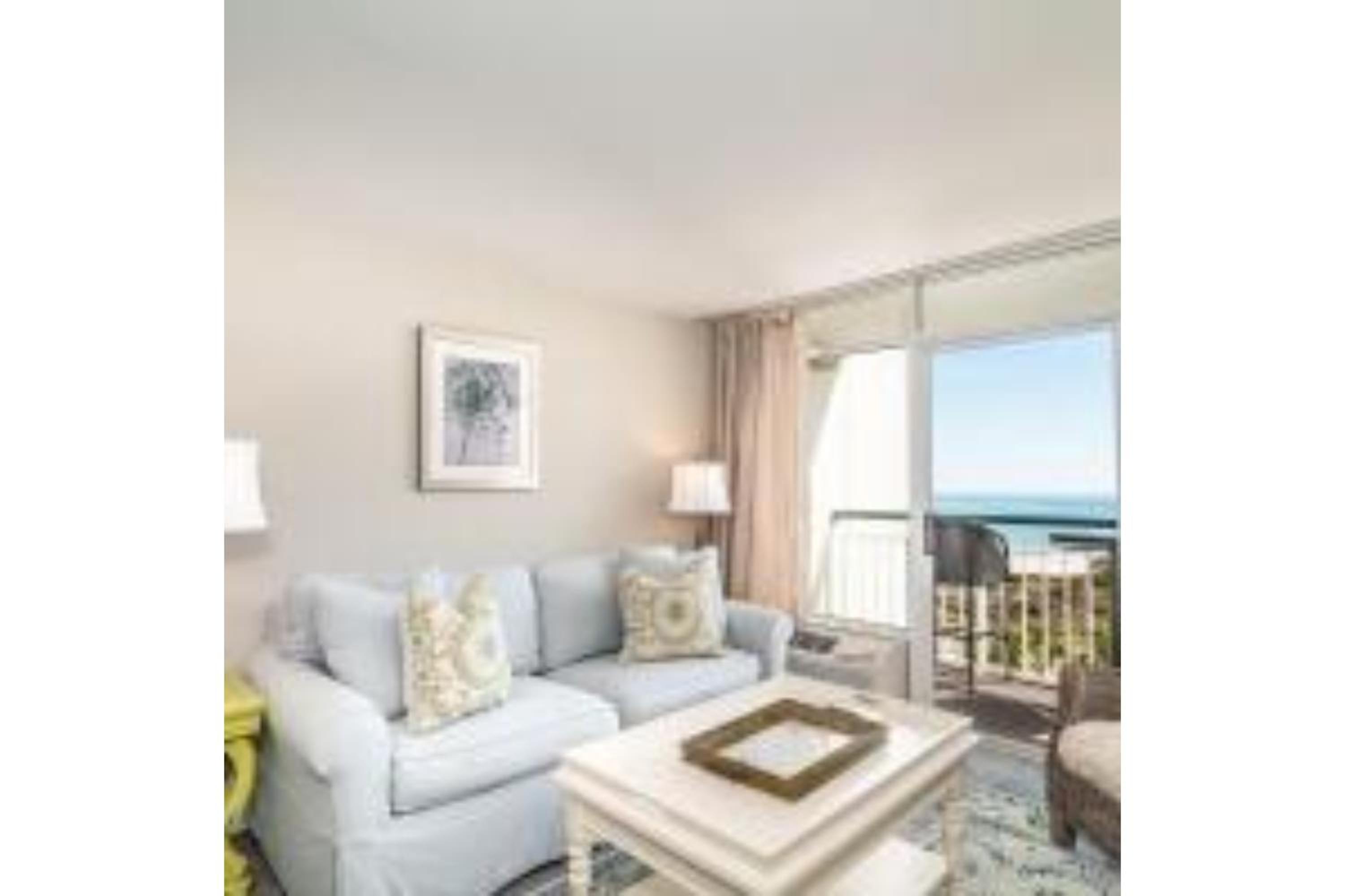 Bridgewater Oceanfront Suite - Photo 2