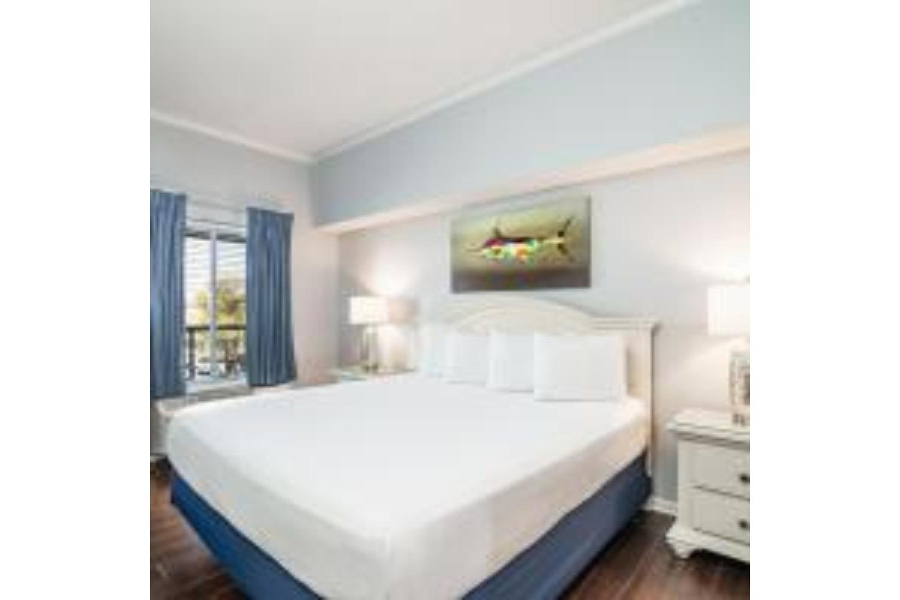 Bridgewater Oceanfront King Suite - Photo 3