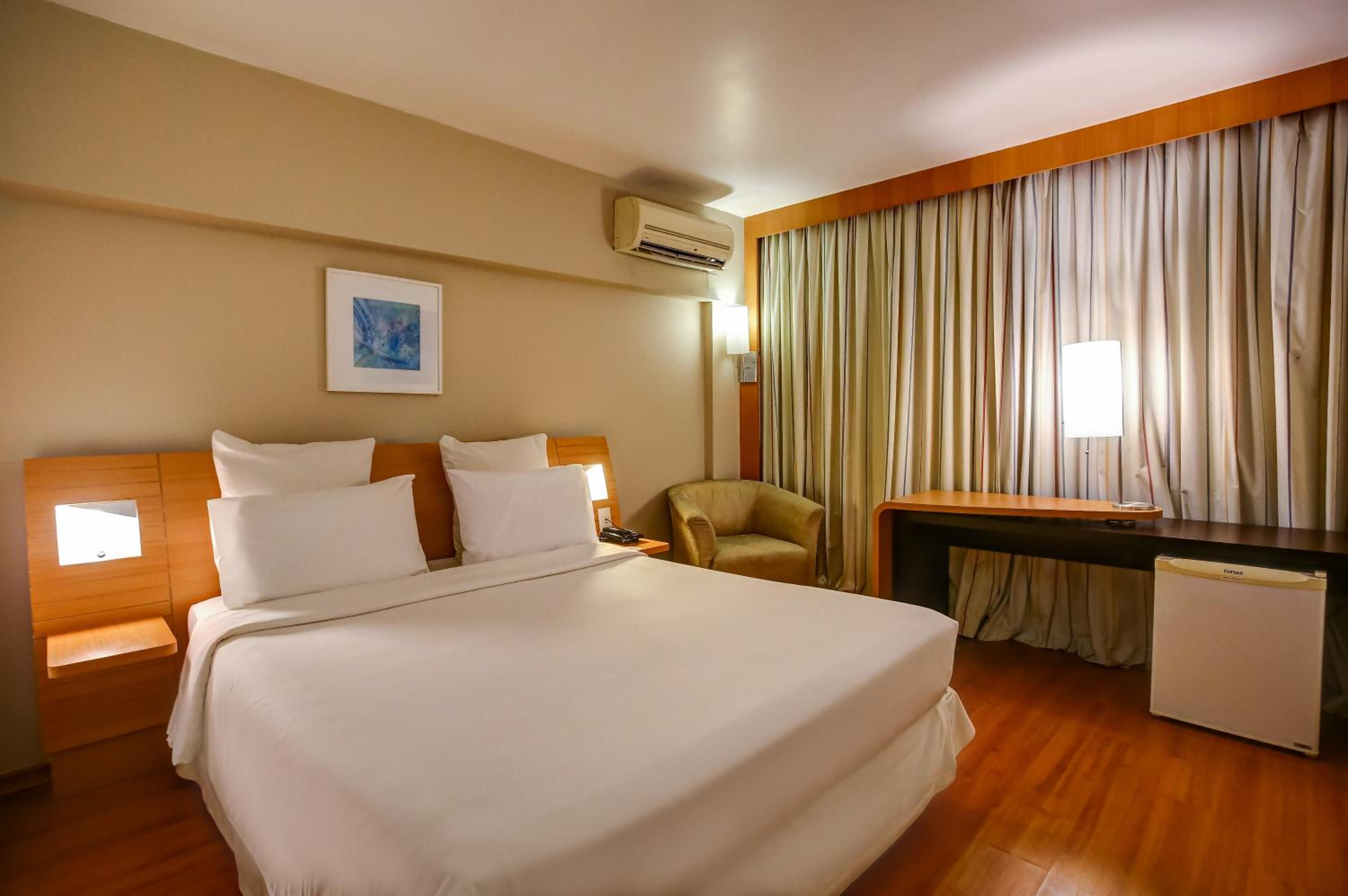 Superior Room - Disability Access - Photo 2