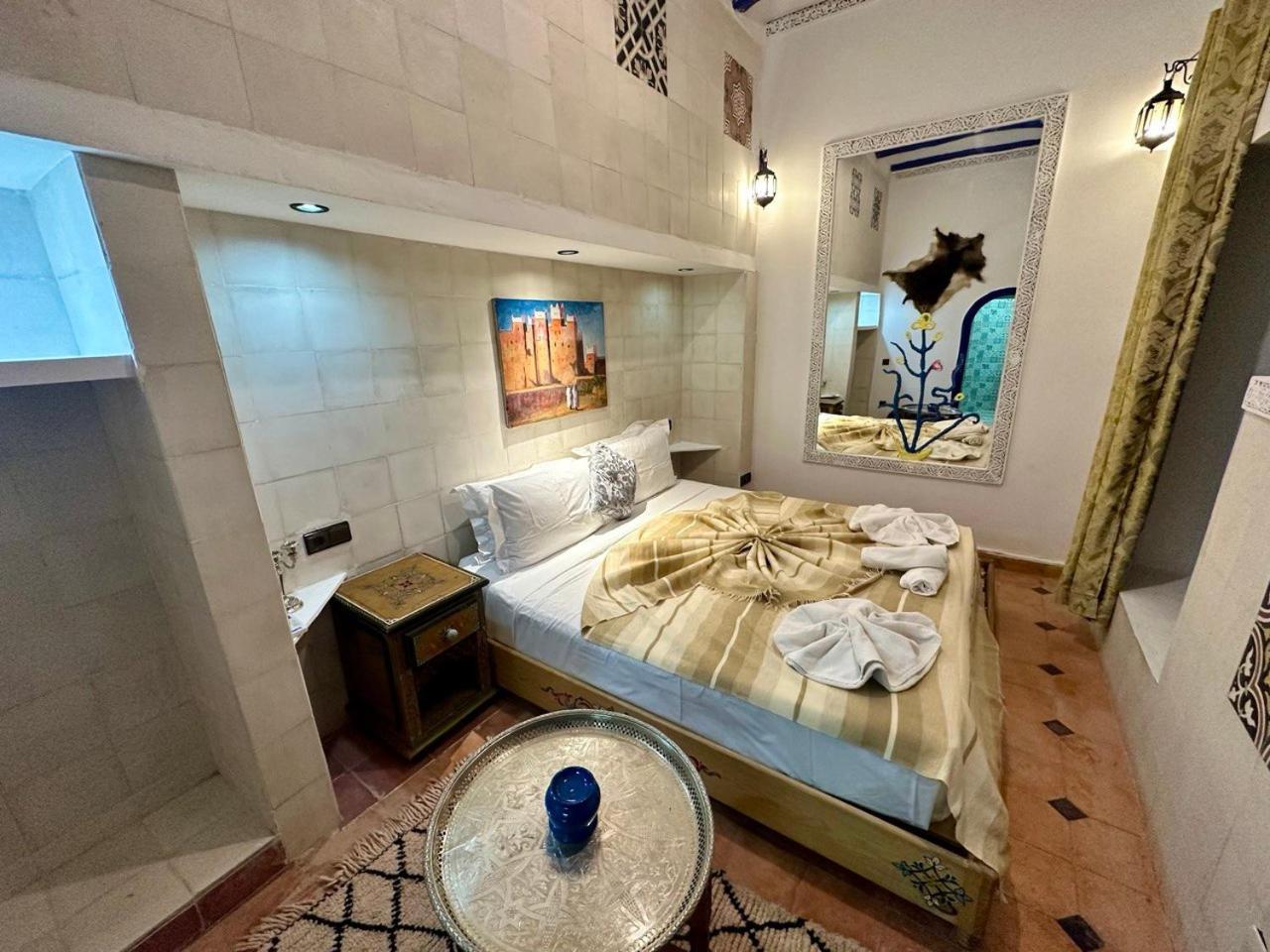 Standard Double Room - Photo 1