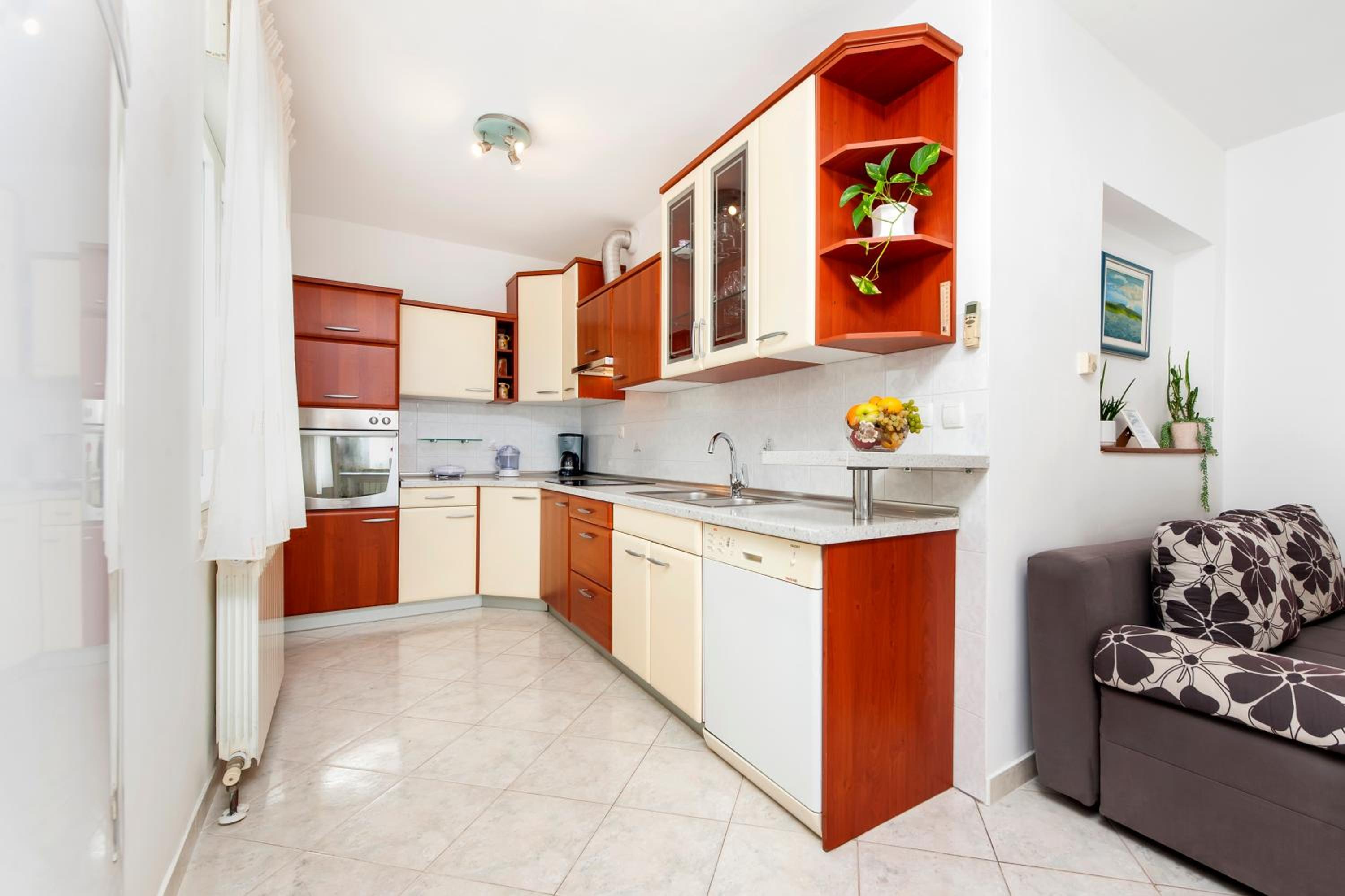 Two-Bedroom Apartment with Terrace photo 2