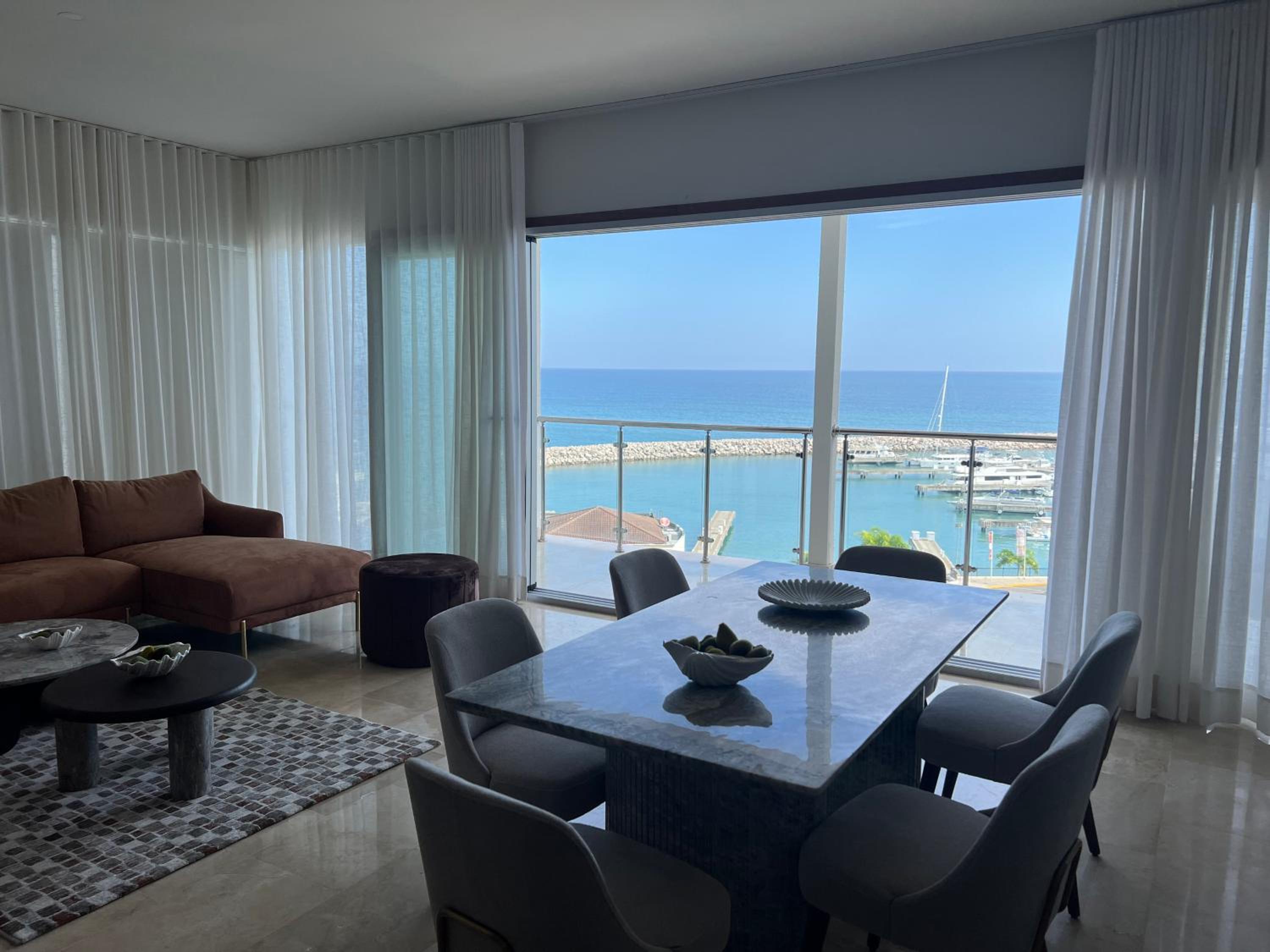 Penthouse Apartment photo 2